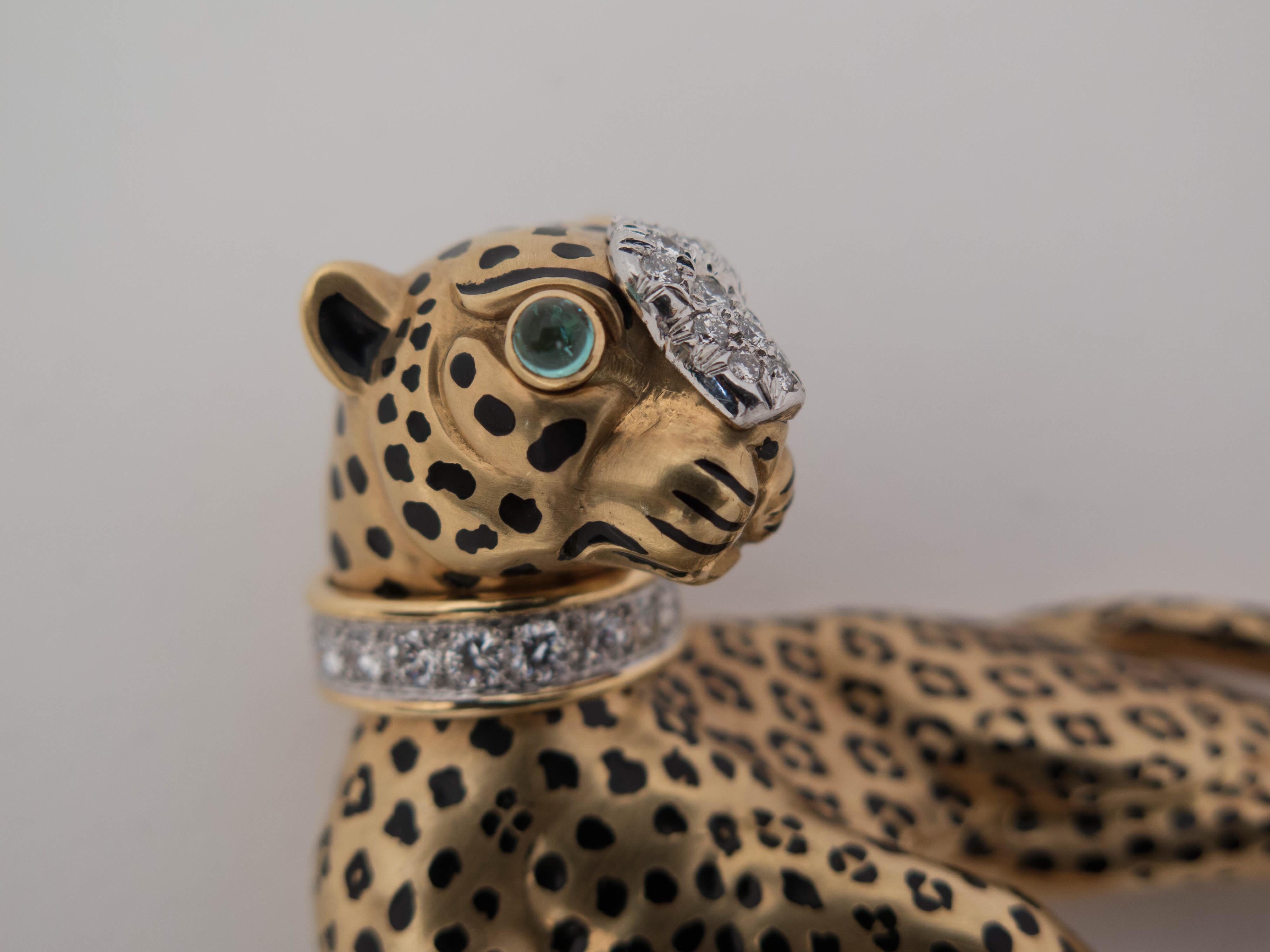 David Webb Leopard Gold Platinum Emerald Diamond Brooch Pin In Good Condition In Austin, TX