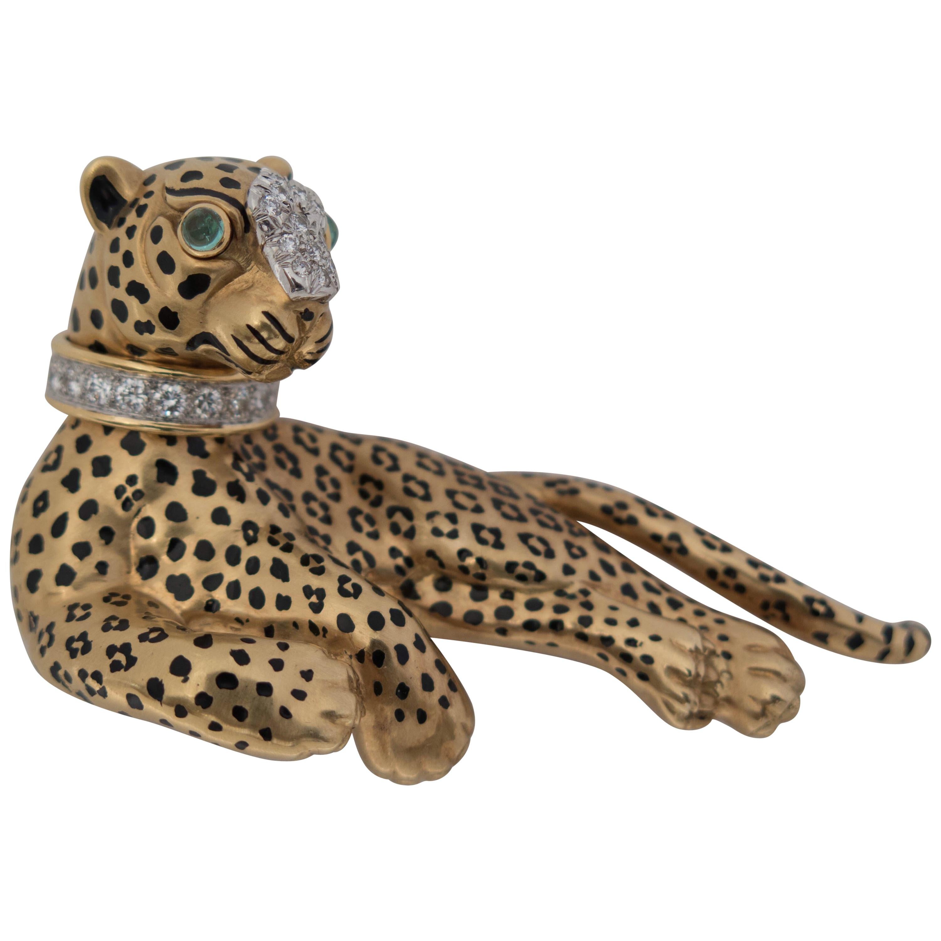 David Webb Leopard Gold Platinum Emerald Diamond Brooch Pin