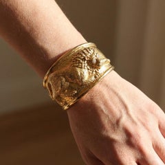 David Webb Lion Diamond Eyes Wide Bracelet 18K Yellow Gold