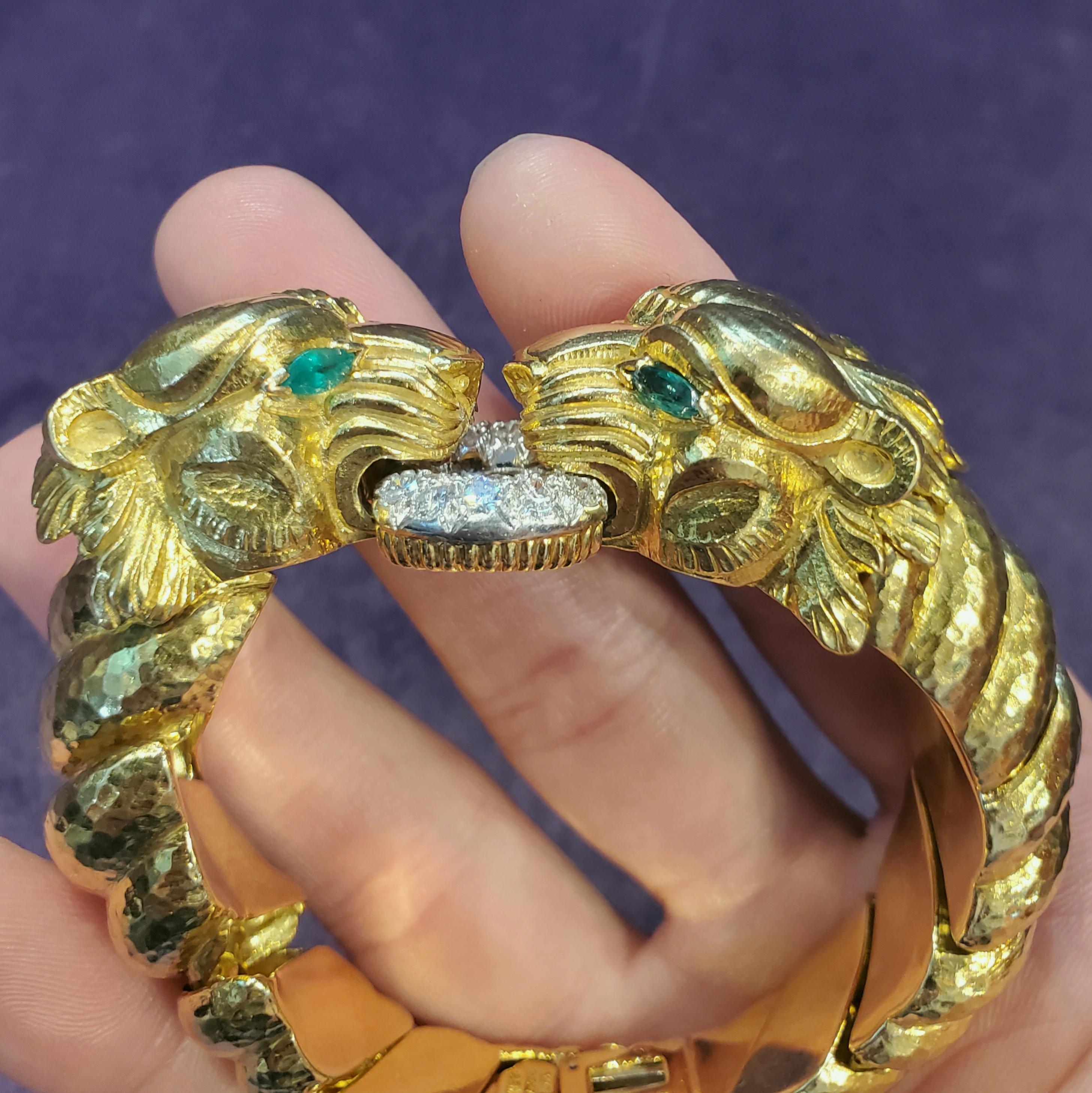 David Webb Lion Emerald Diamond & Gold Bracelet 9
