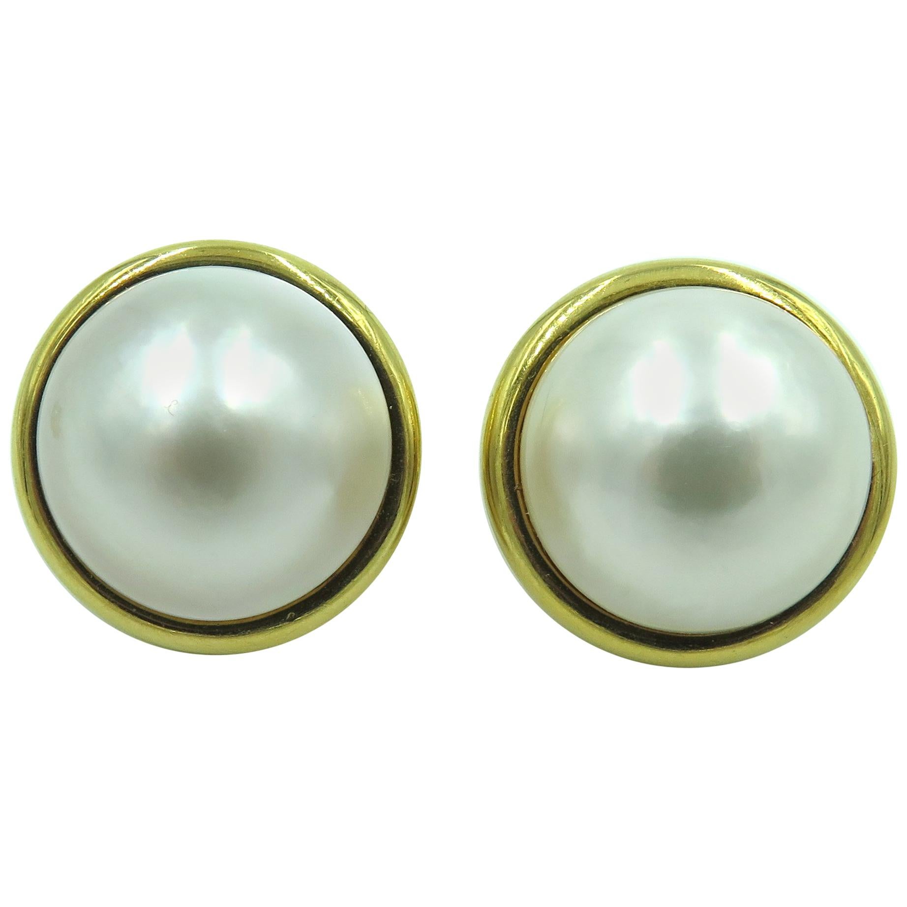 David Webb Mabe Pearl Earrings