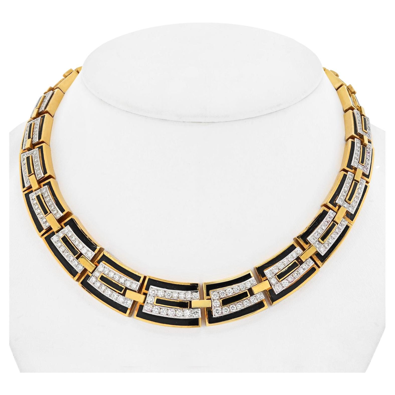 David Webb Manhattan Minimalism Parthenon Black Enamel Necklace For Sale