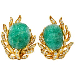 David Webb Mogul Style Diamond Carved Emerald 18 Karat Gold Floral Earrings