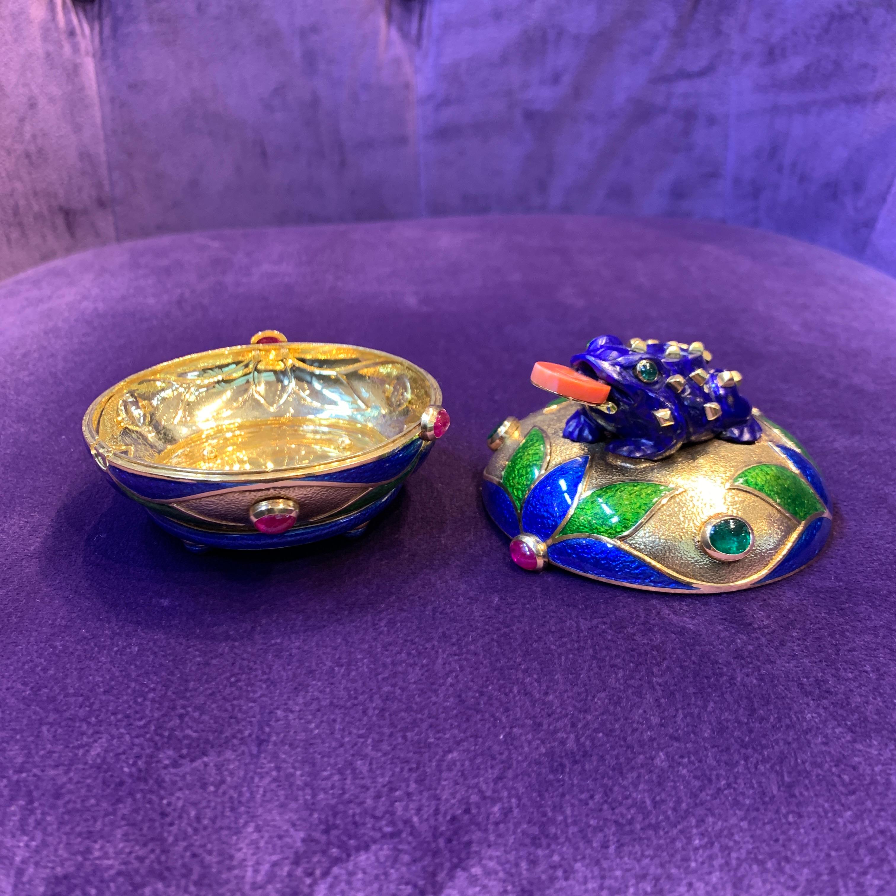 David Webb Multi Gem and Enamel Gold Frog Bowl For Sale 6