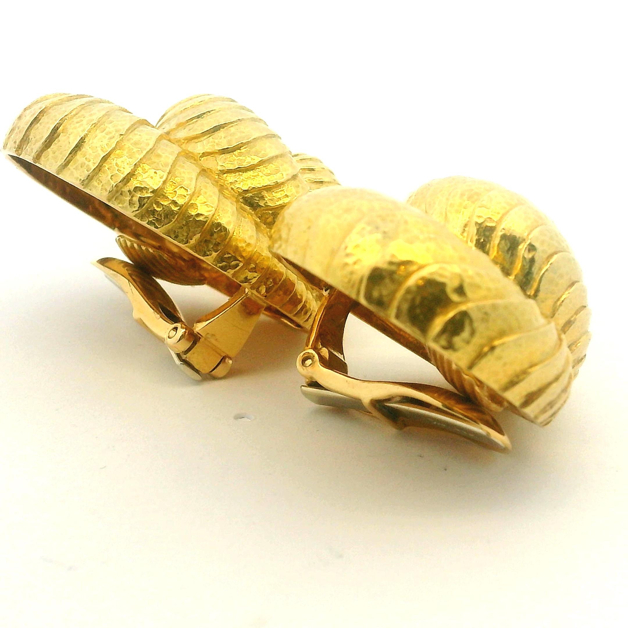 David Webb Nautilus Shell Earrings in 18K Yellow Gold, Circa 1970s For Sale 4