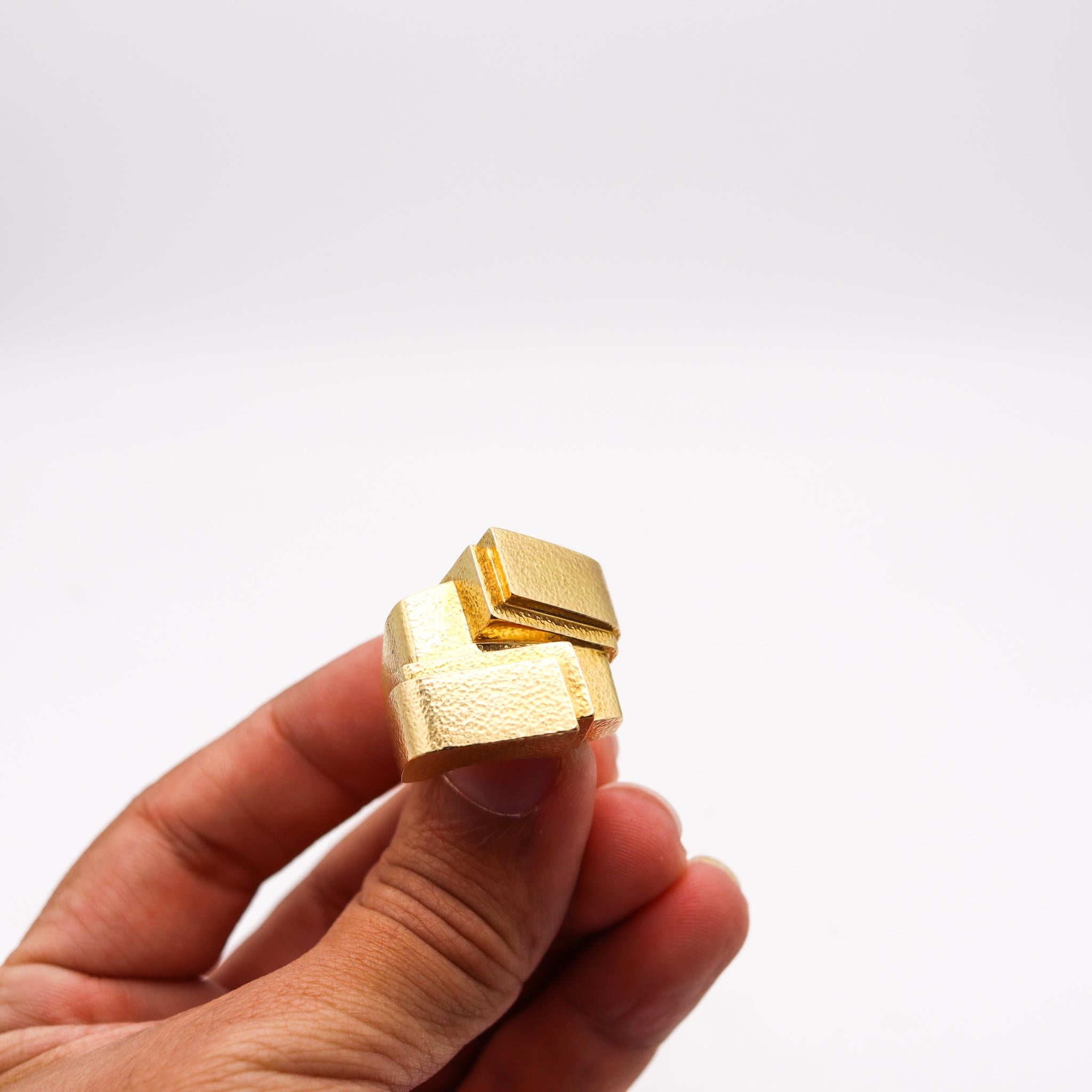 David Webb New York Geometric Cocktail Ring in Textured 18Kt Yellow Gold 5