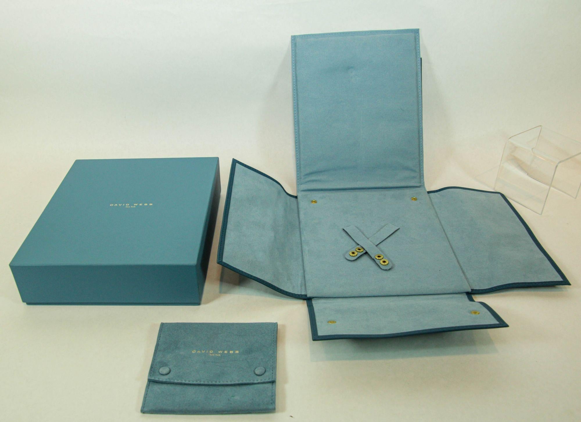 20th Century DAVID WEBB New York Jewelry Storage Travel Pouch in Blue Leather and Suede