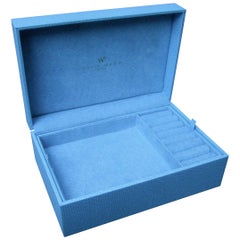 David Webb New York Powder Blue Embossed Vinyl Jewelry Box c 21st c 