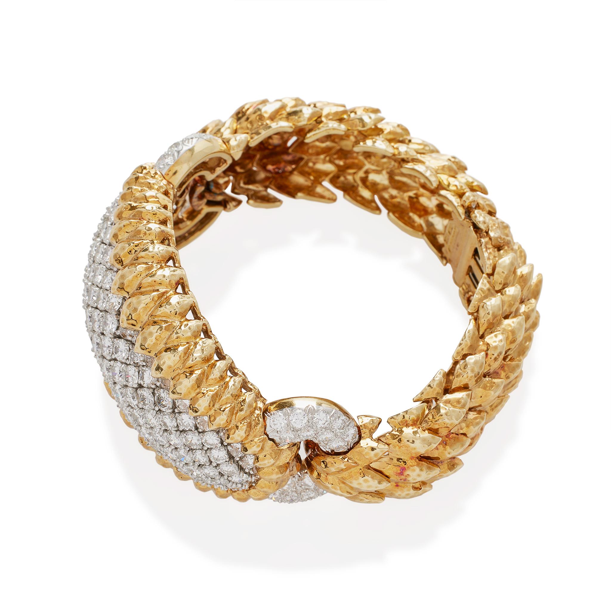 Women's or Men's David Webb New York Unique “Crosshatch” Diamond Bracelet For Sale