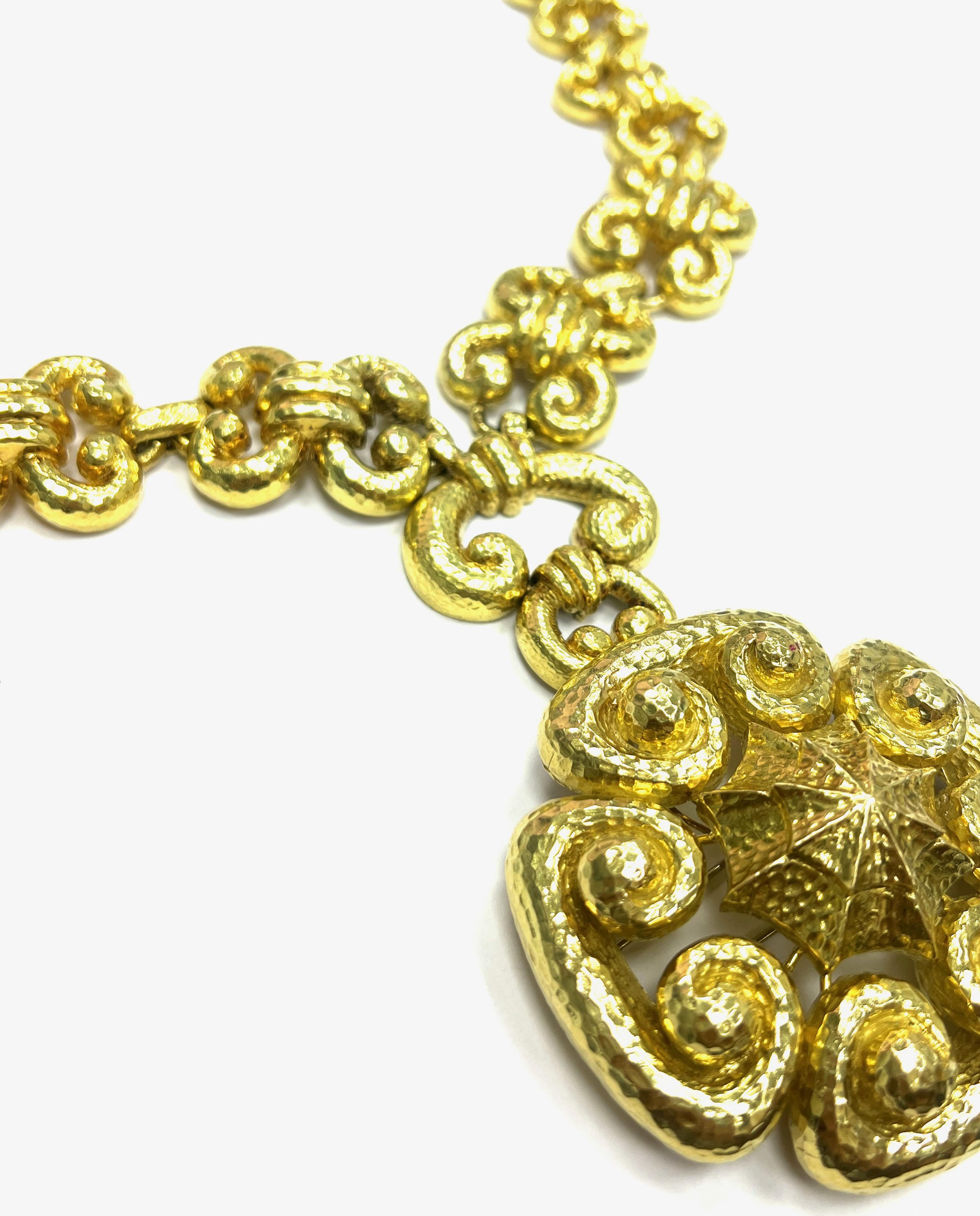 David Webb One of A Kind Hammered 18k Yellow Gold Pendant Necklace In Excellent Condition In New York, NY