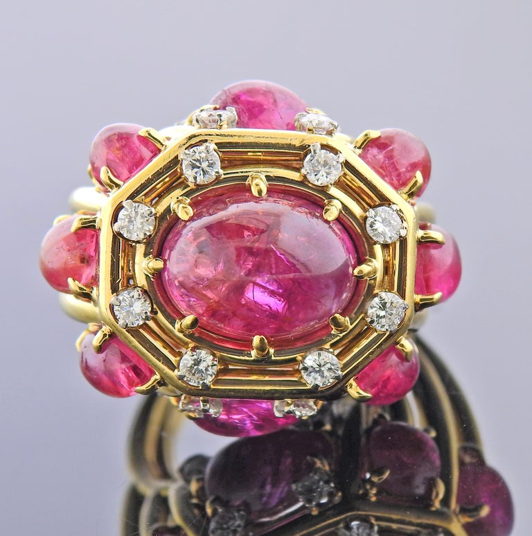 David b One of a One 21.20 Carat Ruby Gold Cocktail Ring For Sale at