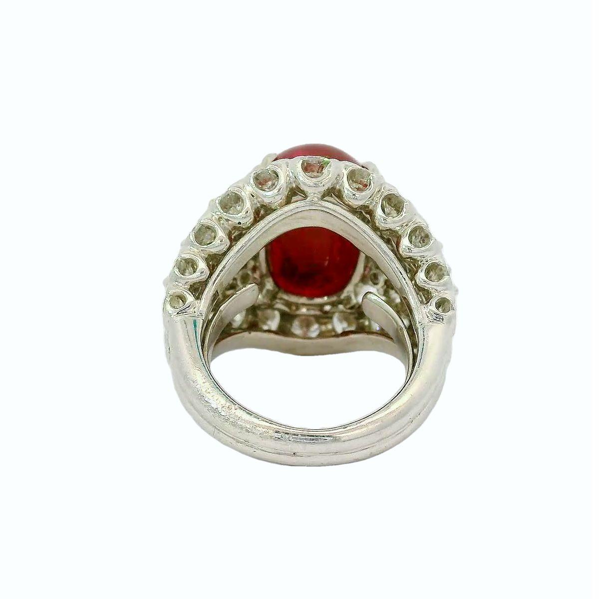 Ovaler Cabochon-Cocktailring mit Rubin und Diamant von David Webb für Damen oder Herren im Angebot