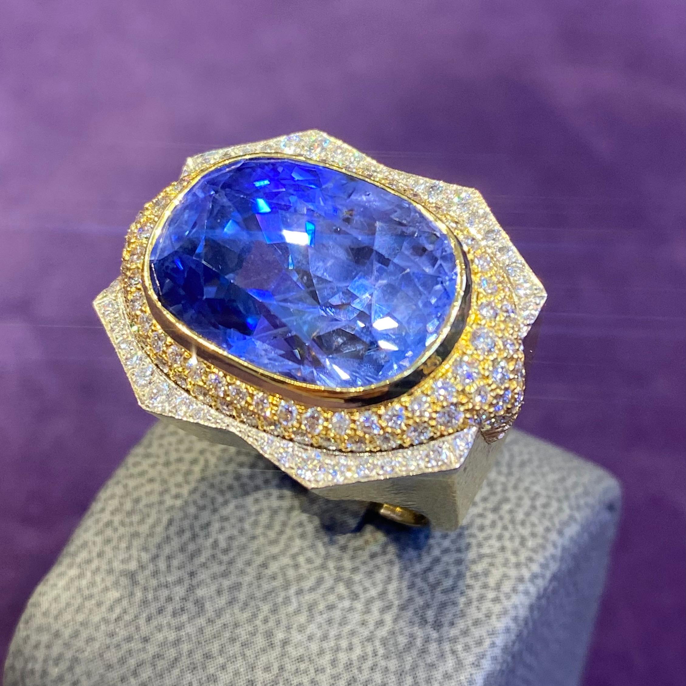 David Webb Oval Cut Sapphire Ring For Sale 6