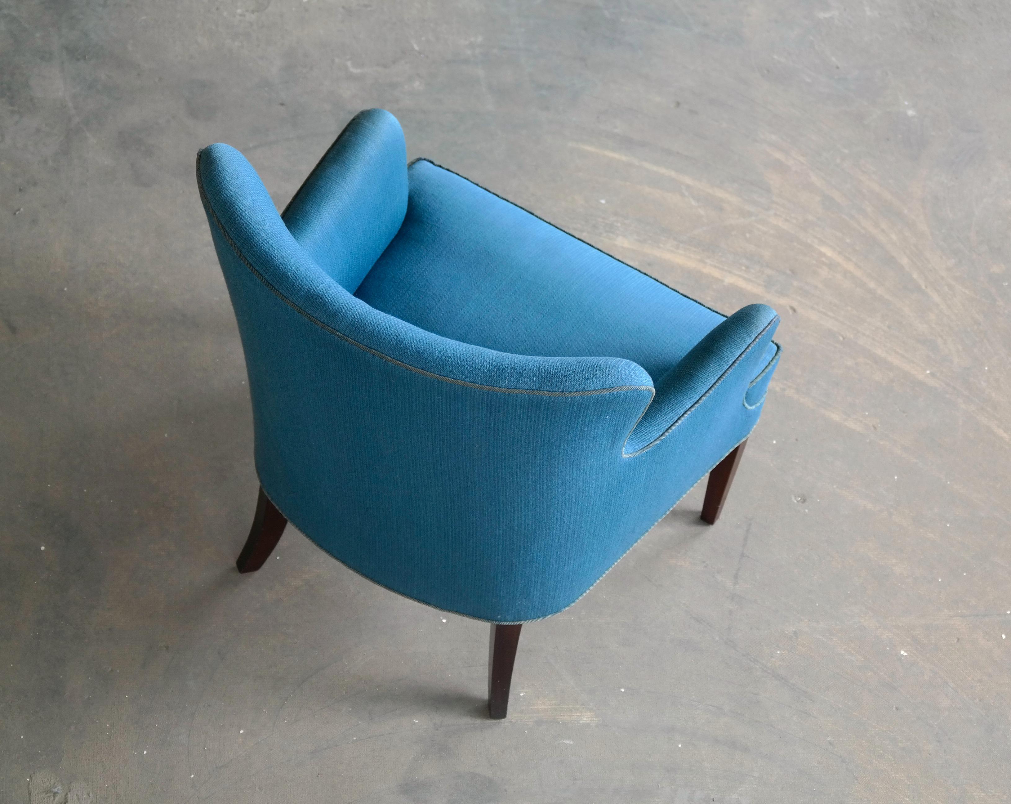 Classic Frits Henningsen Lounge Chair Danish Midcentury 3