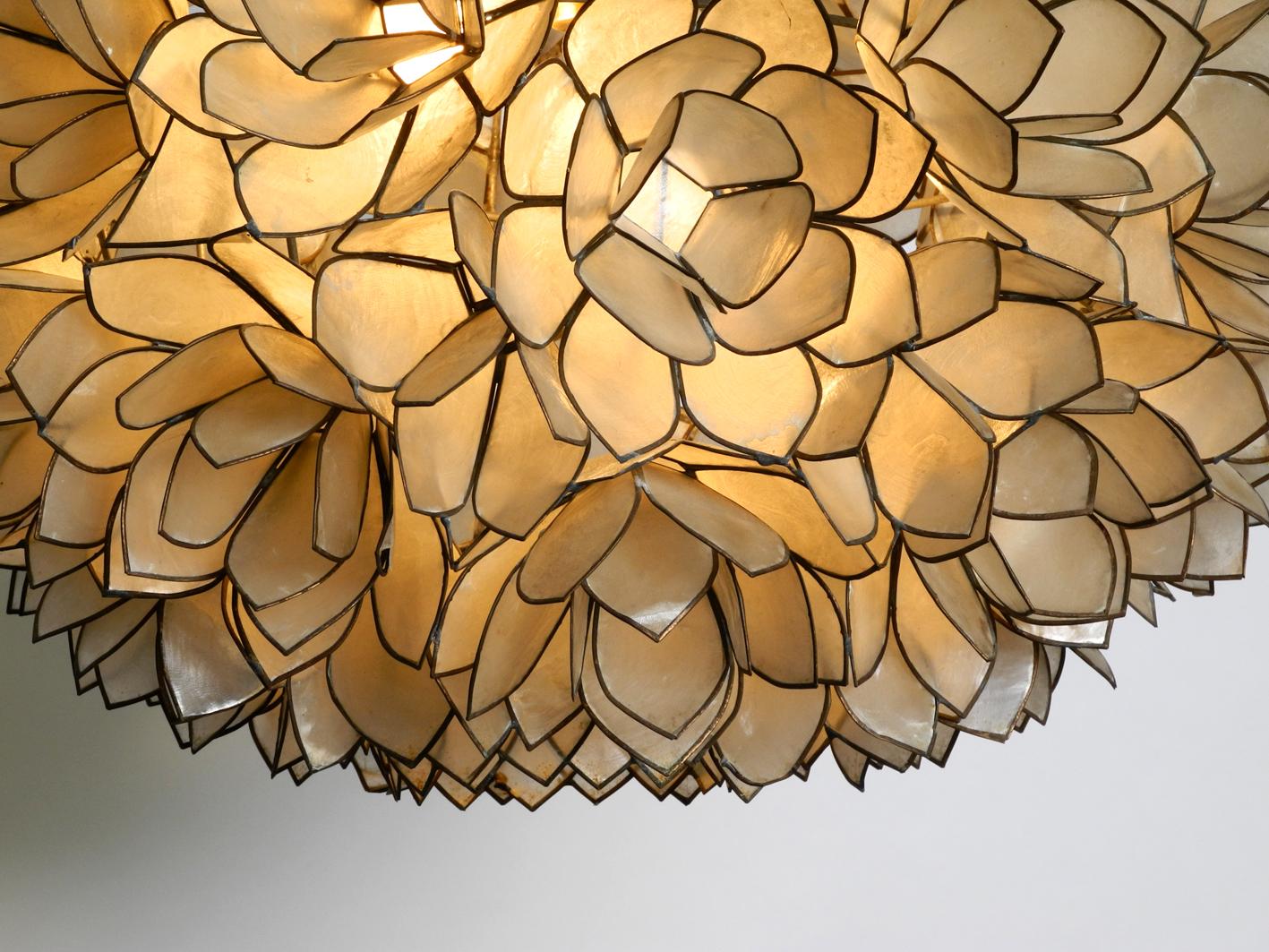 Elegant Beautiful 1970s Flowers Spherical Pendant Lamp Made of Mother-of-Pearl 8