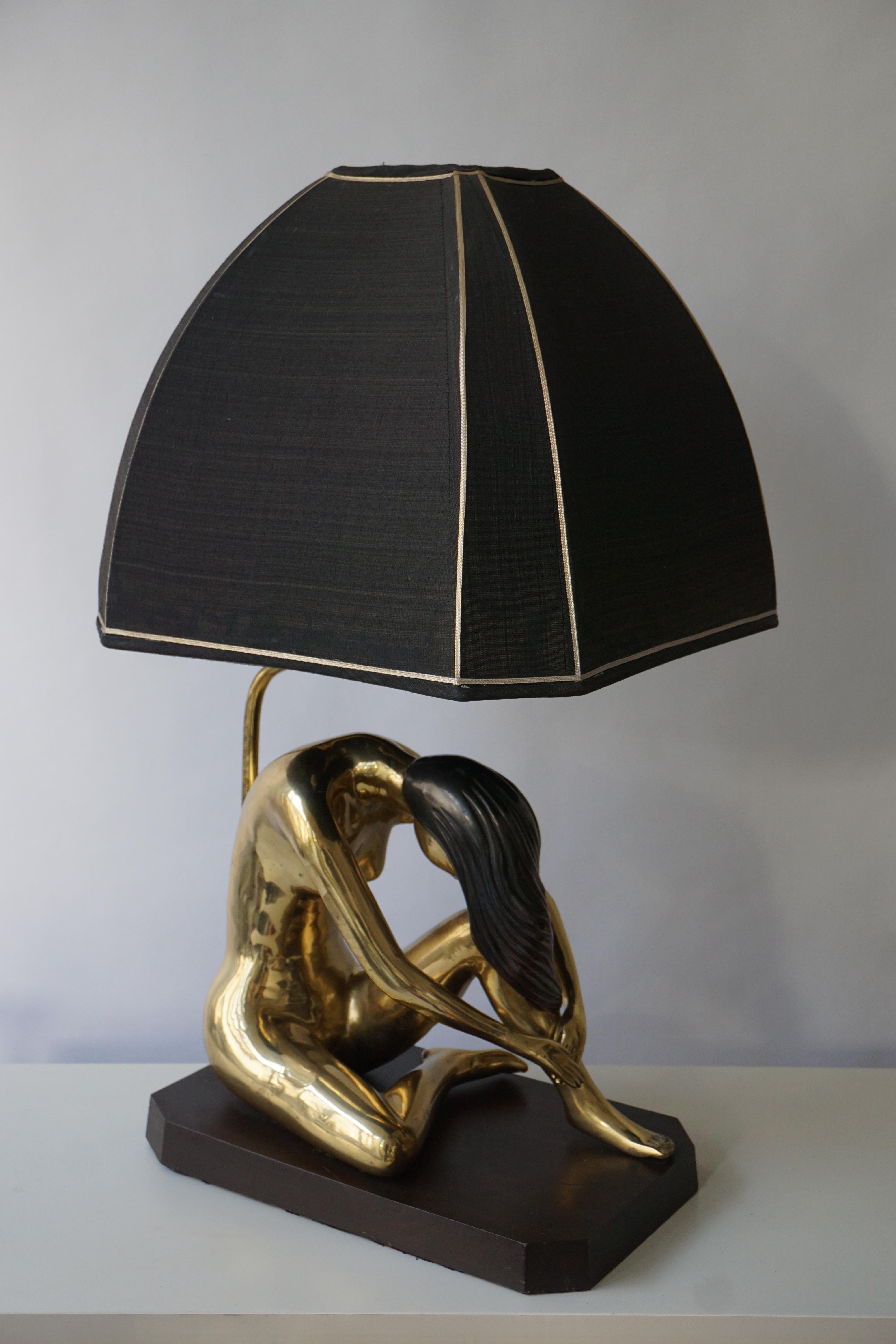 Sculptural Female Nude Lamp 6
