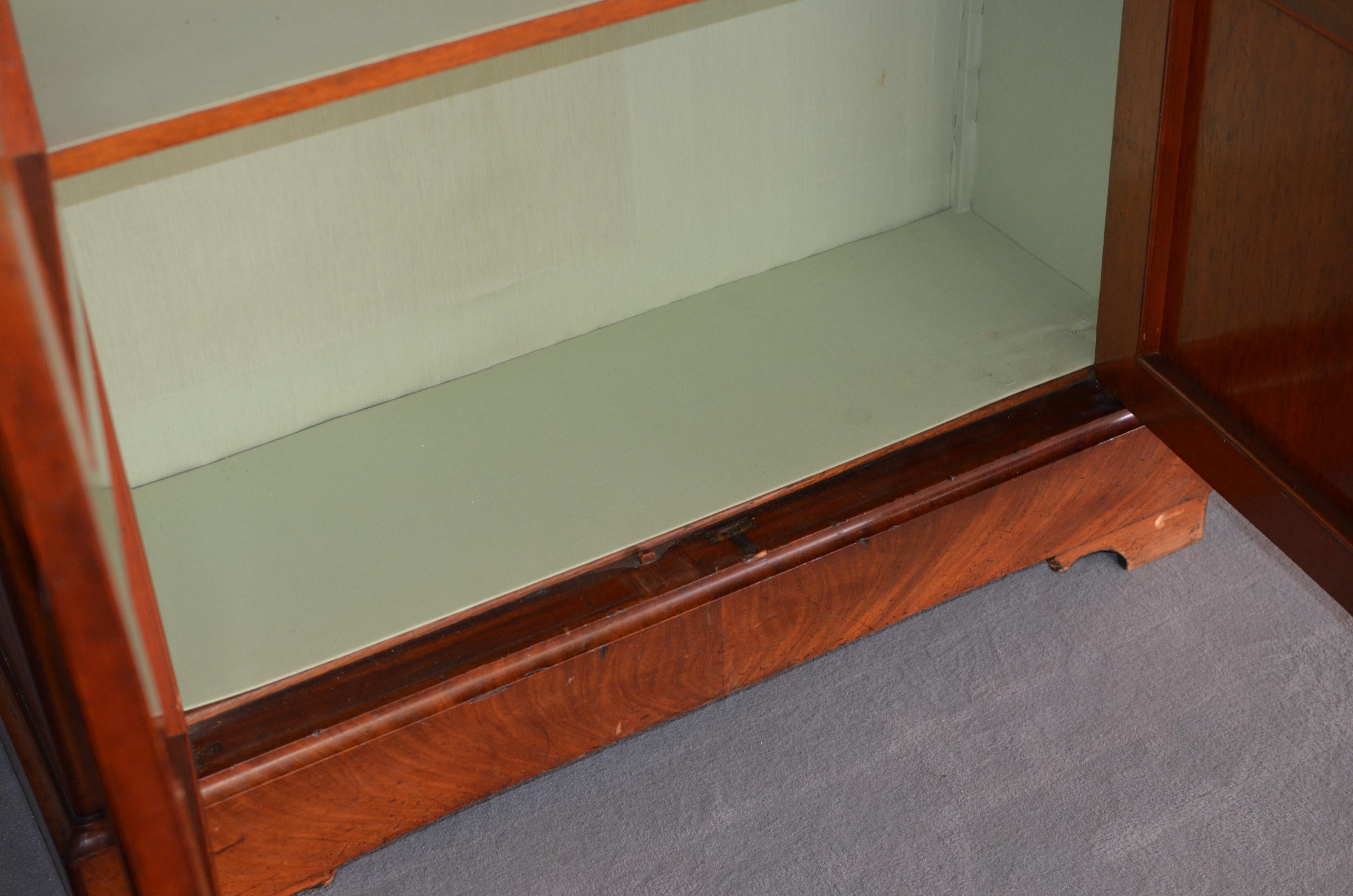 19th Century Rectangular French Bookcase in Louis Philippe Style, Walnut, 1950s For Sale 12