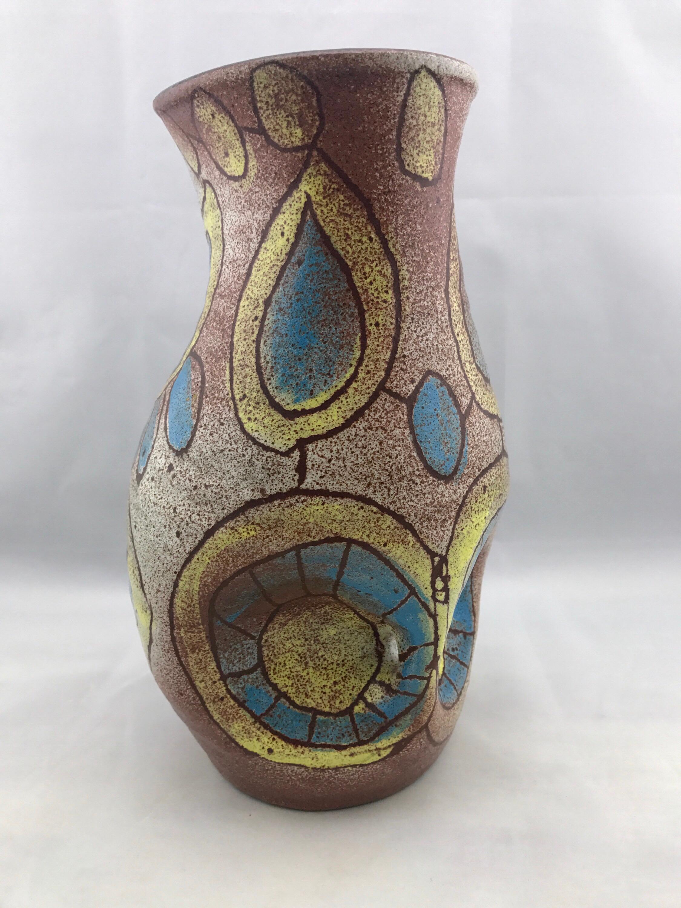 Mid-Century Modern French vase by Accolay, vintage blue and yellow modernist owl.
No know issues that would detract from value or aesthetics. Clean and ready for use.