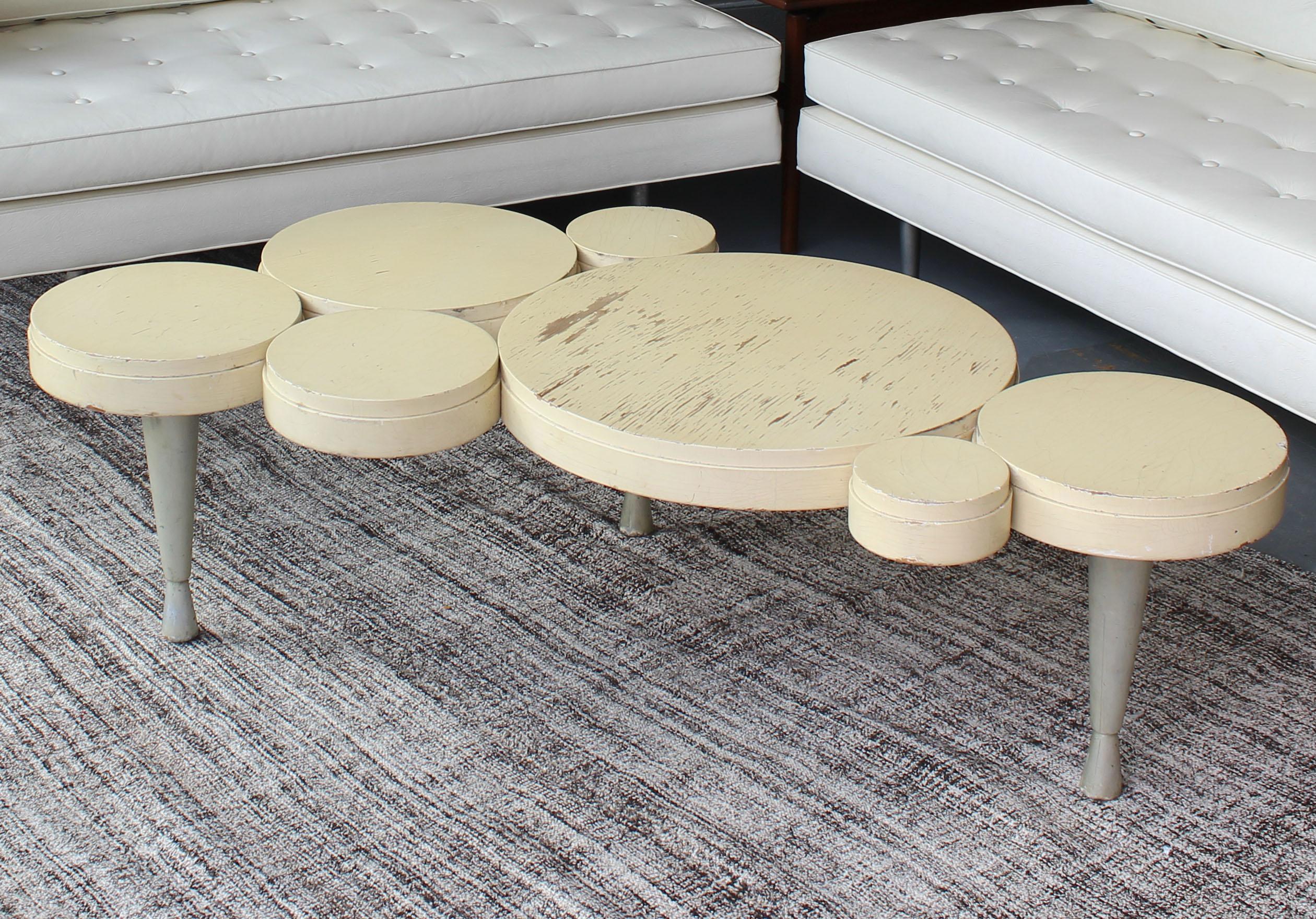 A French modern deco oak veneer bubble coffee table in original condition, with original finish, and with tapered wood legs.