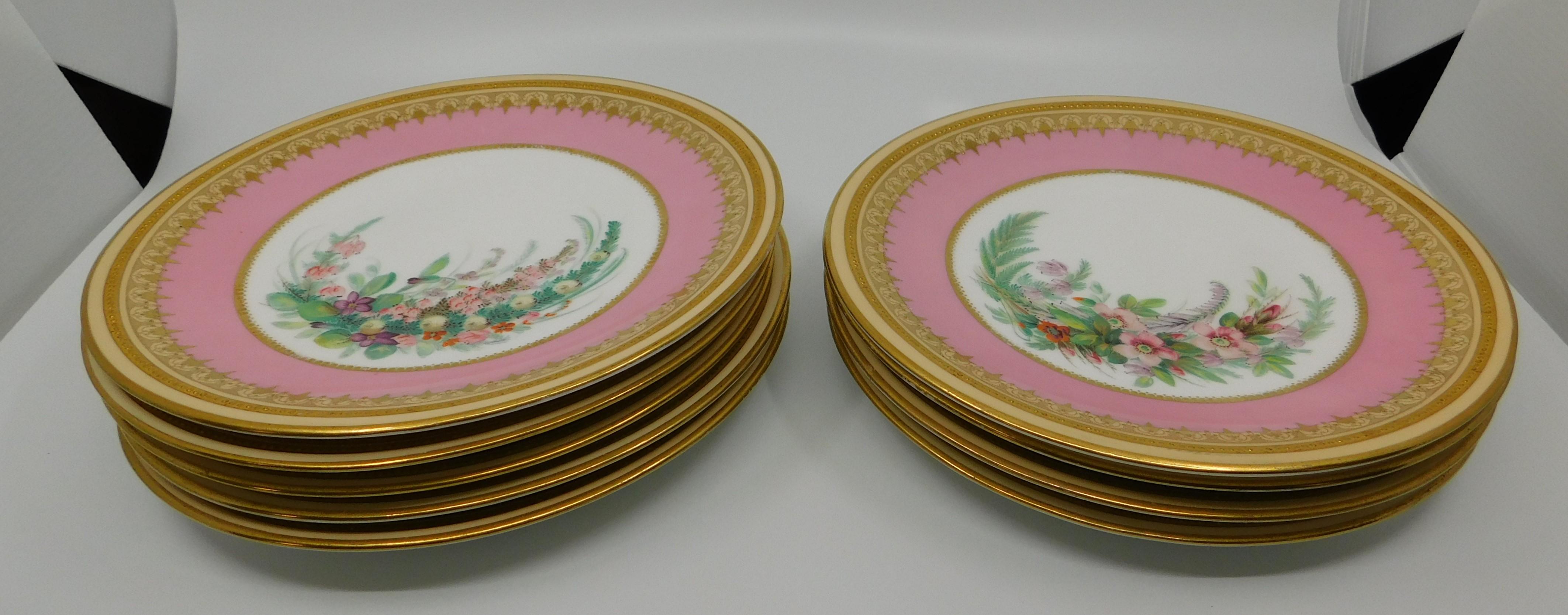 19th Century English Royal Worcester 11 Piece Hand-Painted Dessert Service Set In Good Condition In Hamilton, Ontario