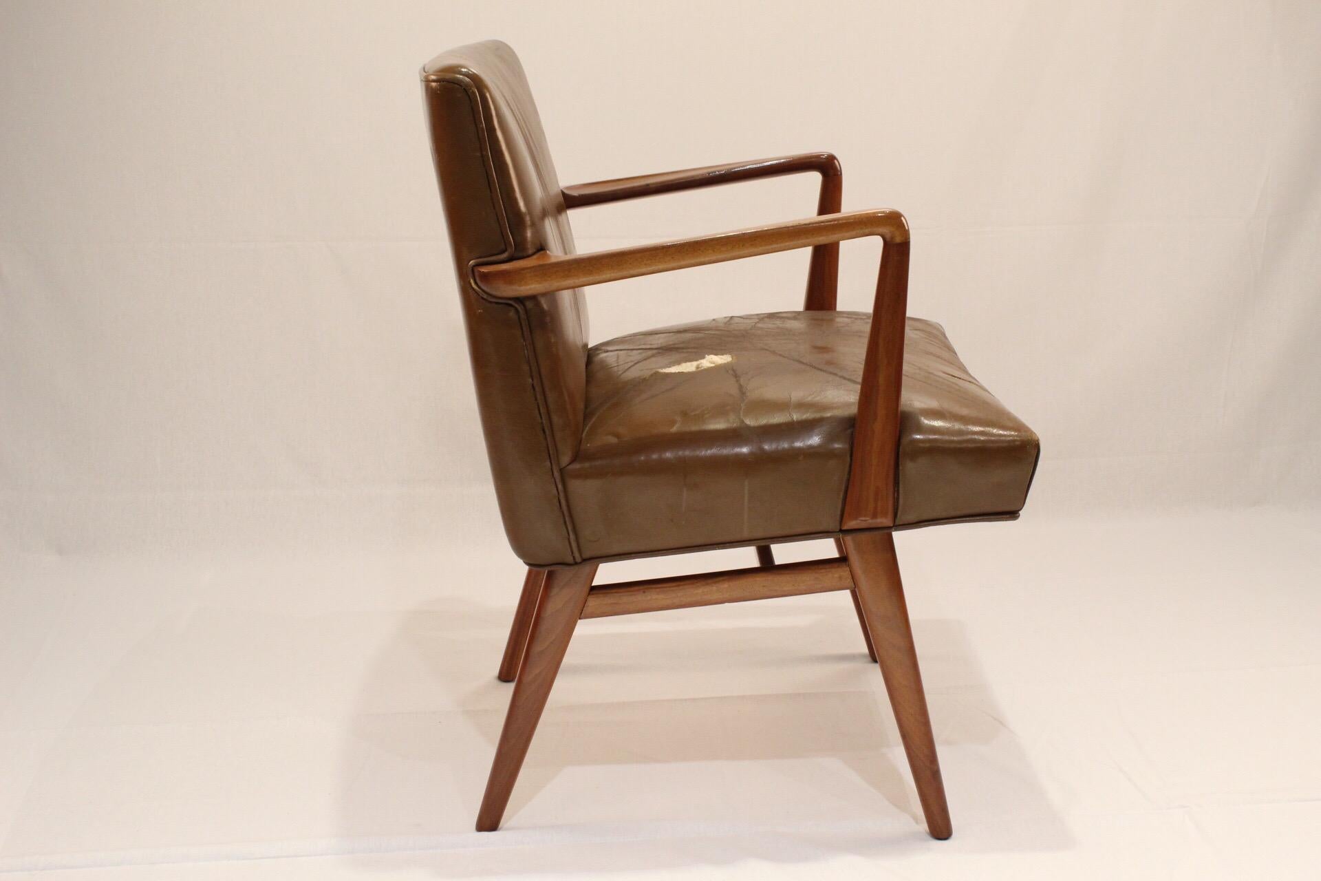 Mid-Century Modern Jens Risom Walnut C 108 Armchair