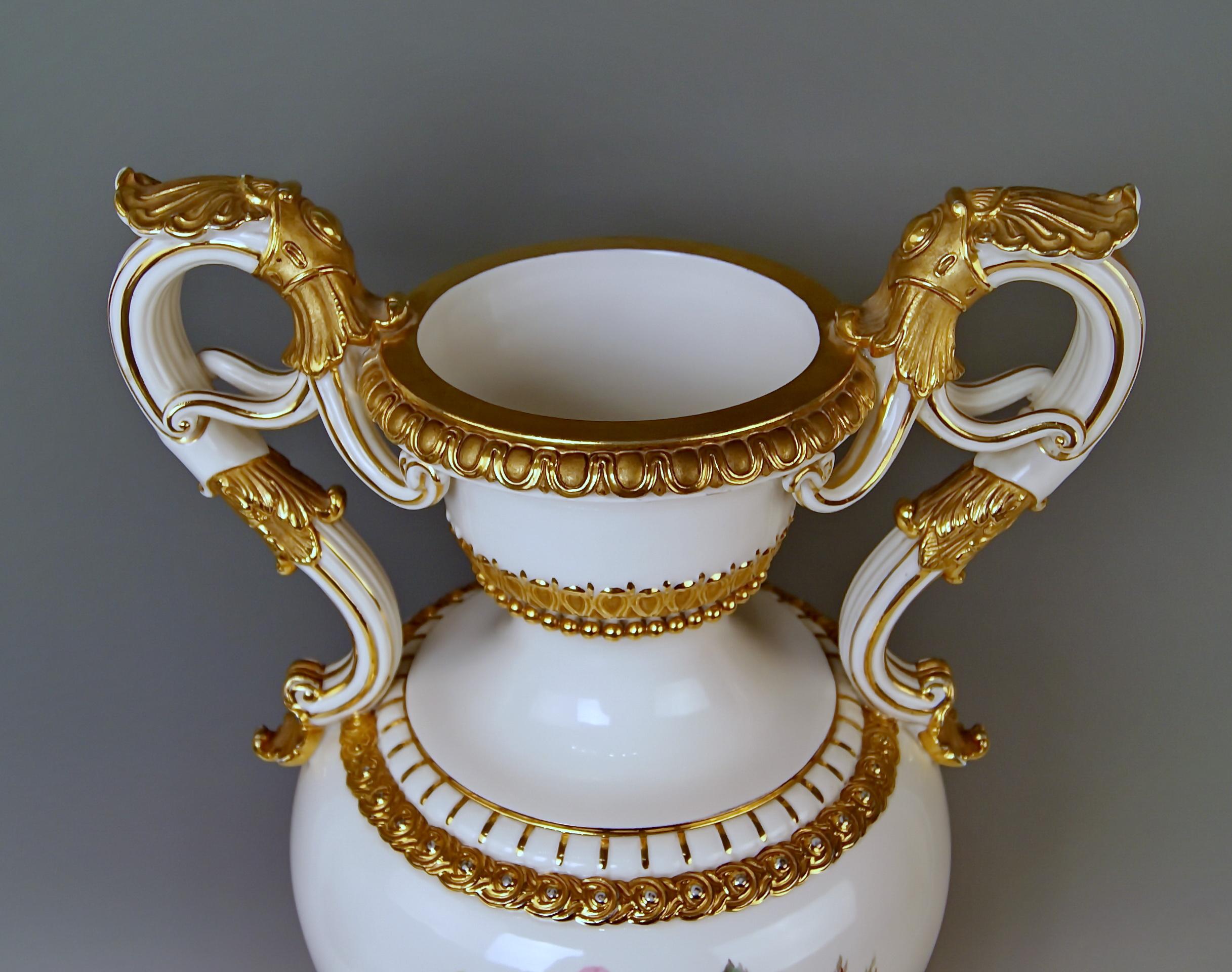 Allemand Vase à fleurs d'amphore de Meissen D 153 de Leuteritz, vers 1870