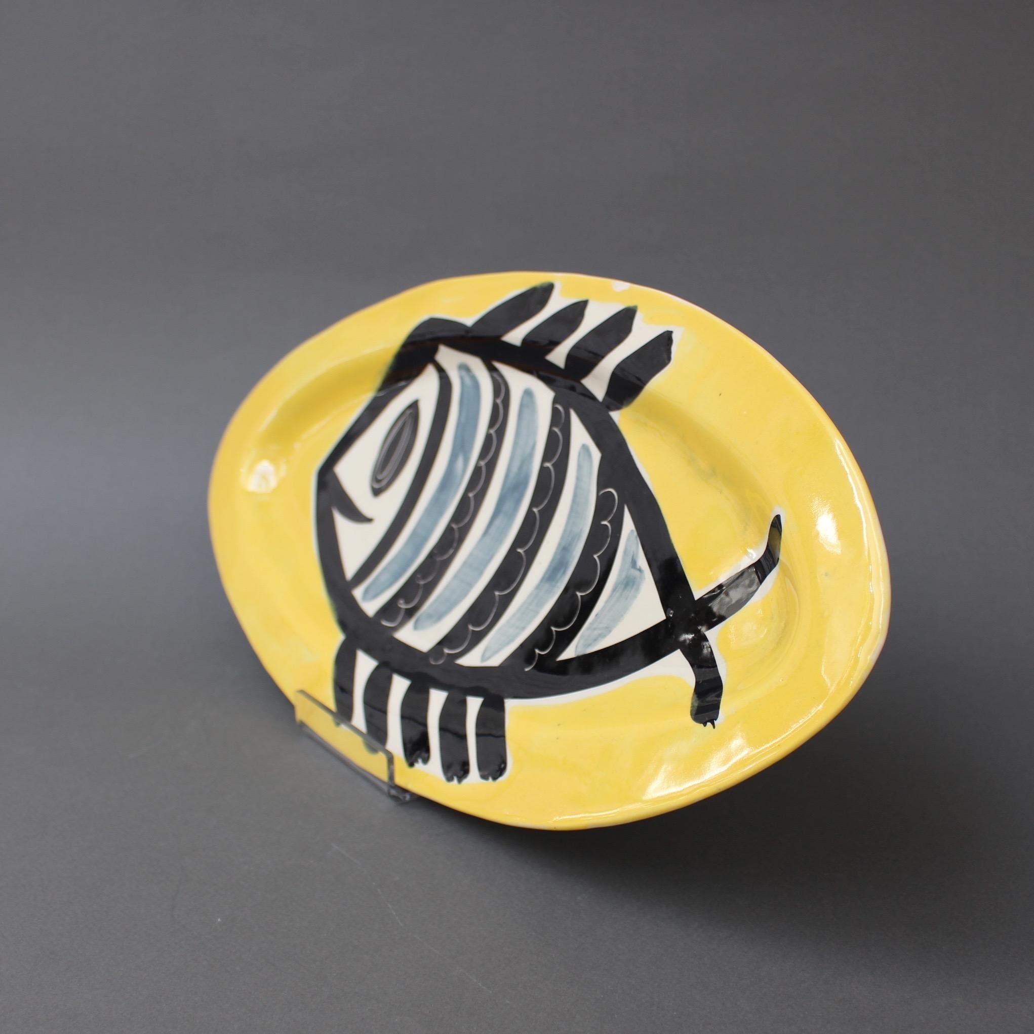 Hand-Painted Ceramic Decorative Platter with Fish Motif by Jacques Pouchain, Poët-Laval