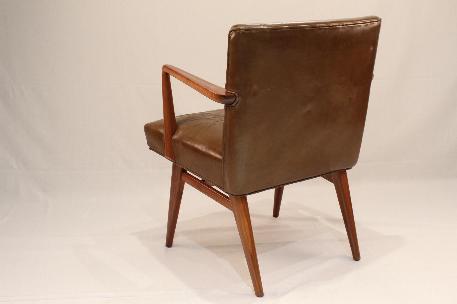 American Jens Risom Walnut C 108 Armchair