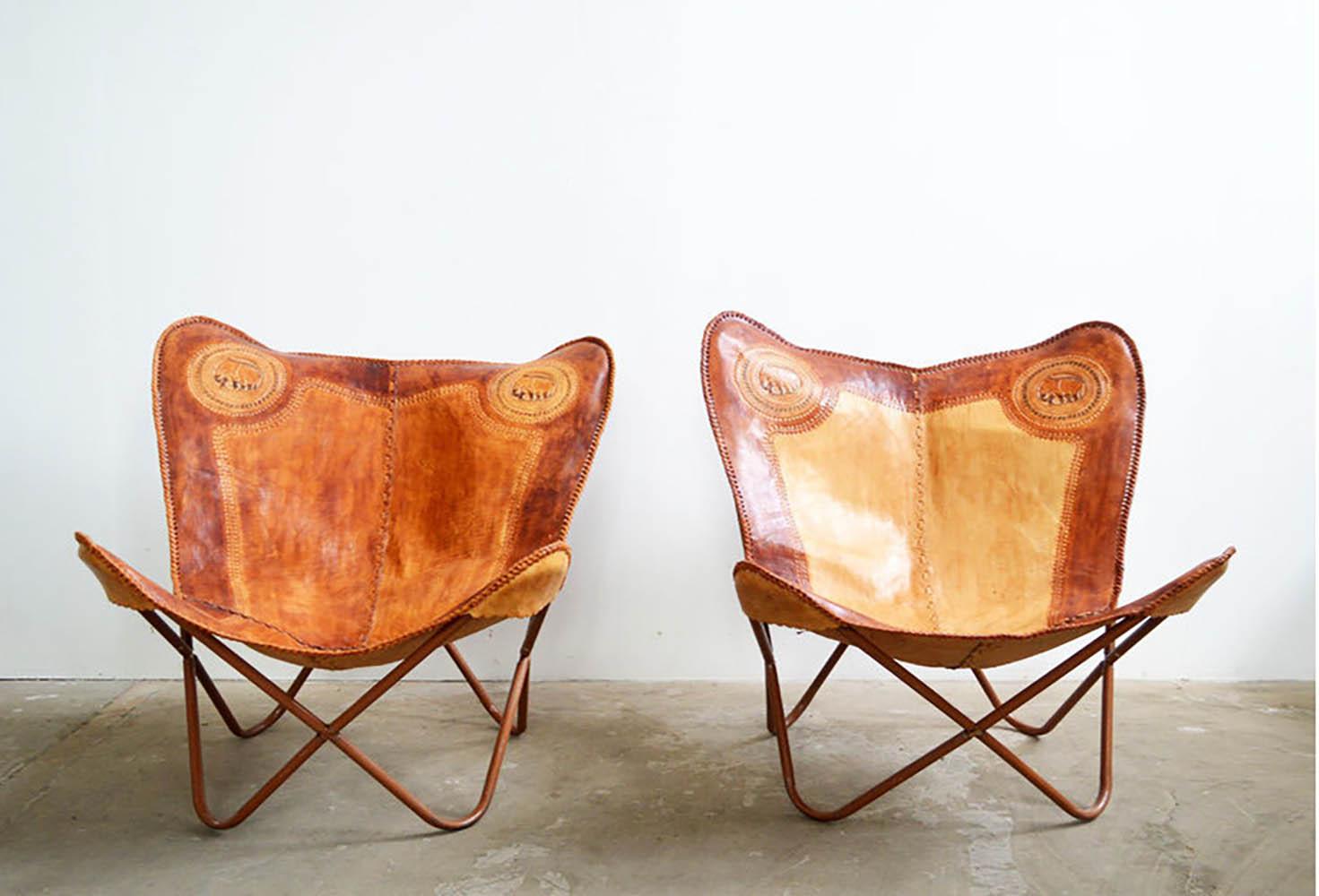 Hungarian Vintage Leather Butterfly Chairs, Pair For Sale