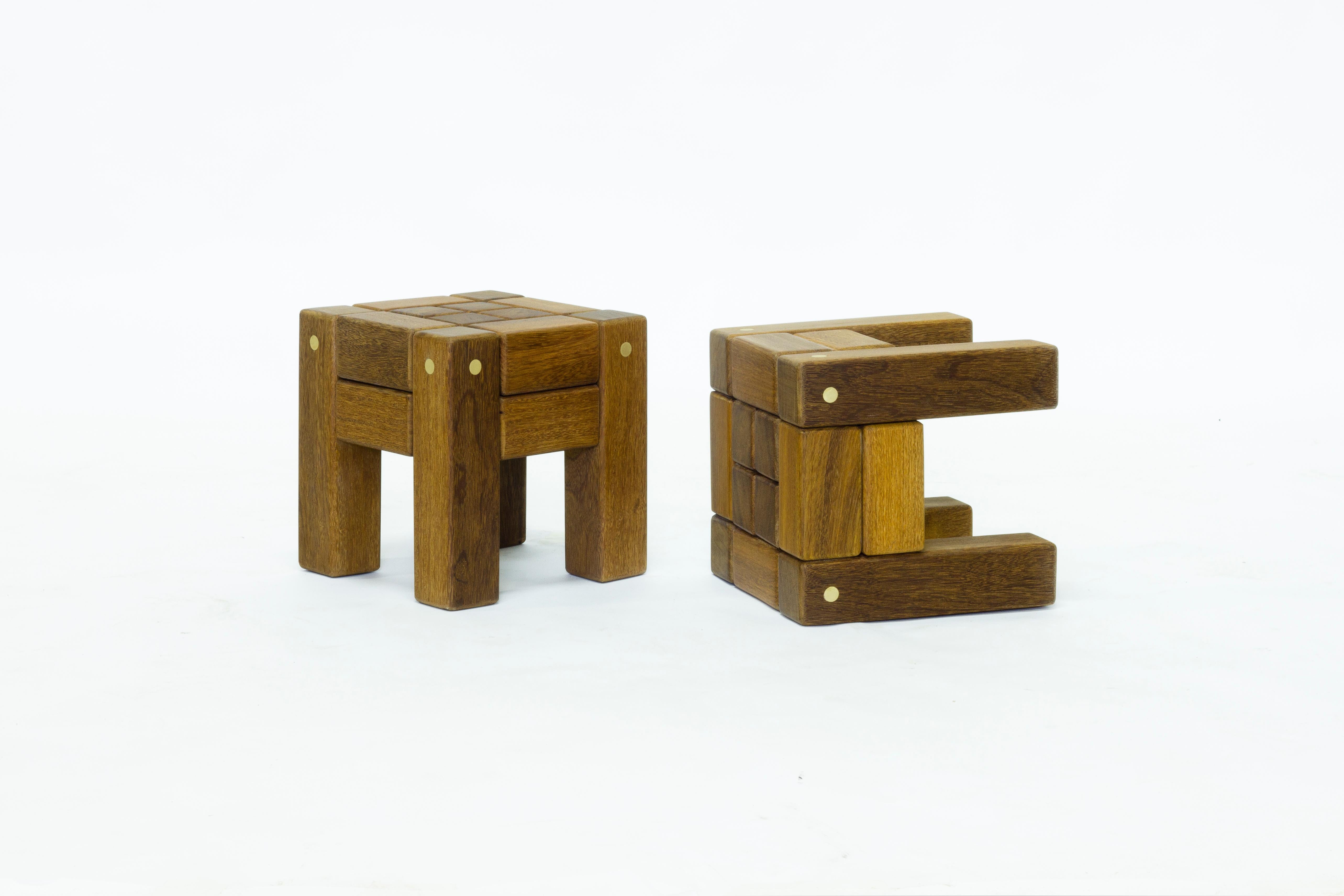 Stool in Hardwood and Brass. Brazilian Contemporary Design by O Formigueiro. In New Condition For Sale In Rio de Janeiro, RJ