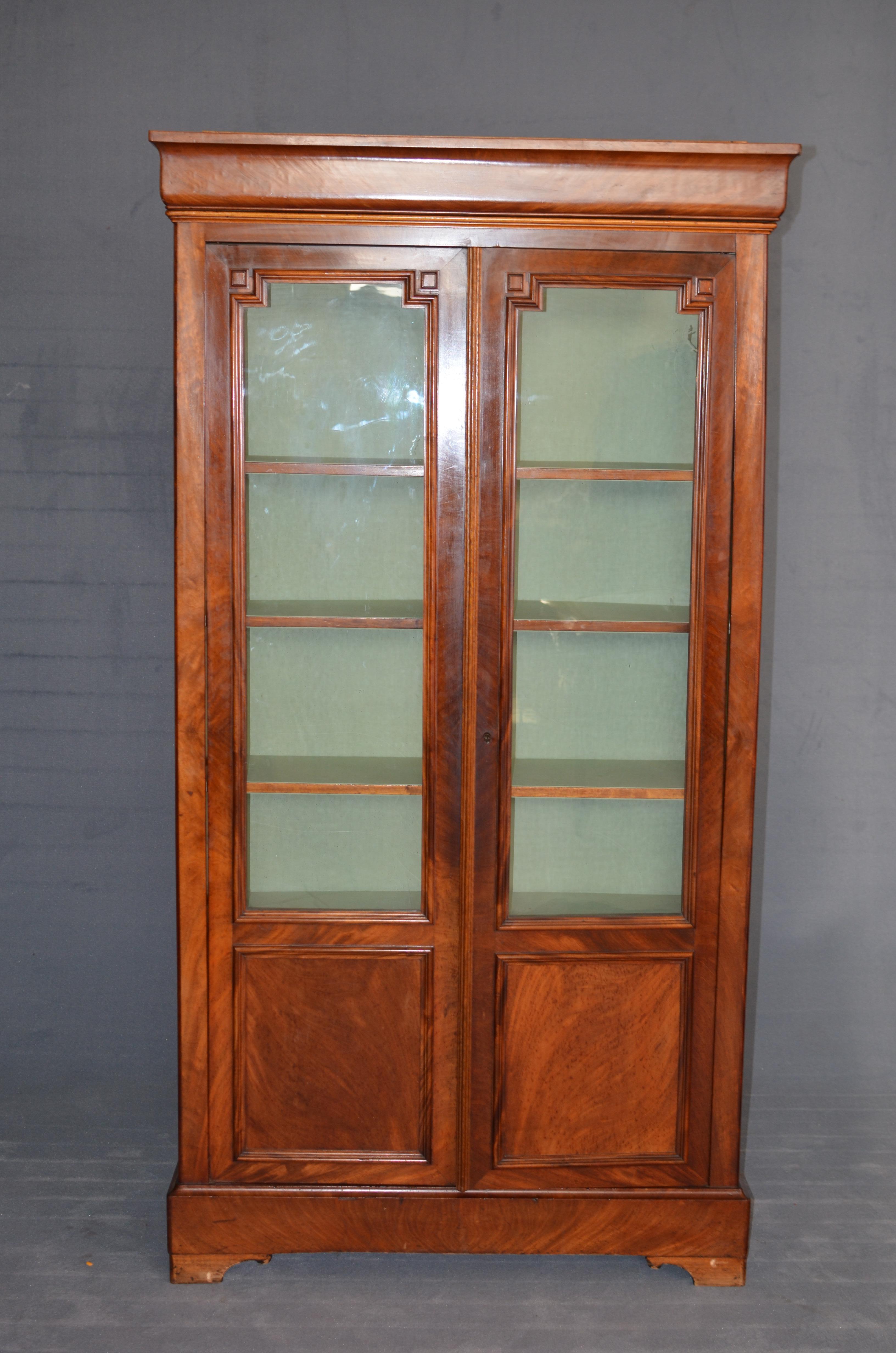 19th Century Rectangular French Bookcase in Louis Philippe Style, Walnut, 1950s For Sale 2