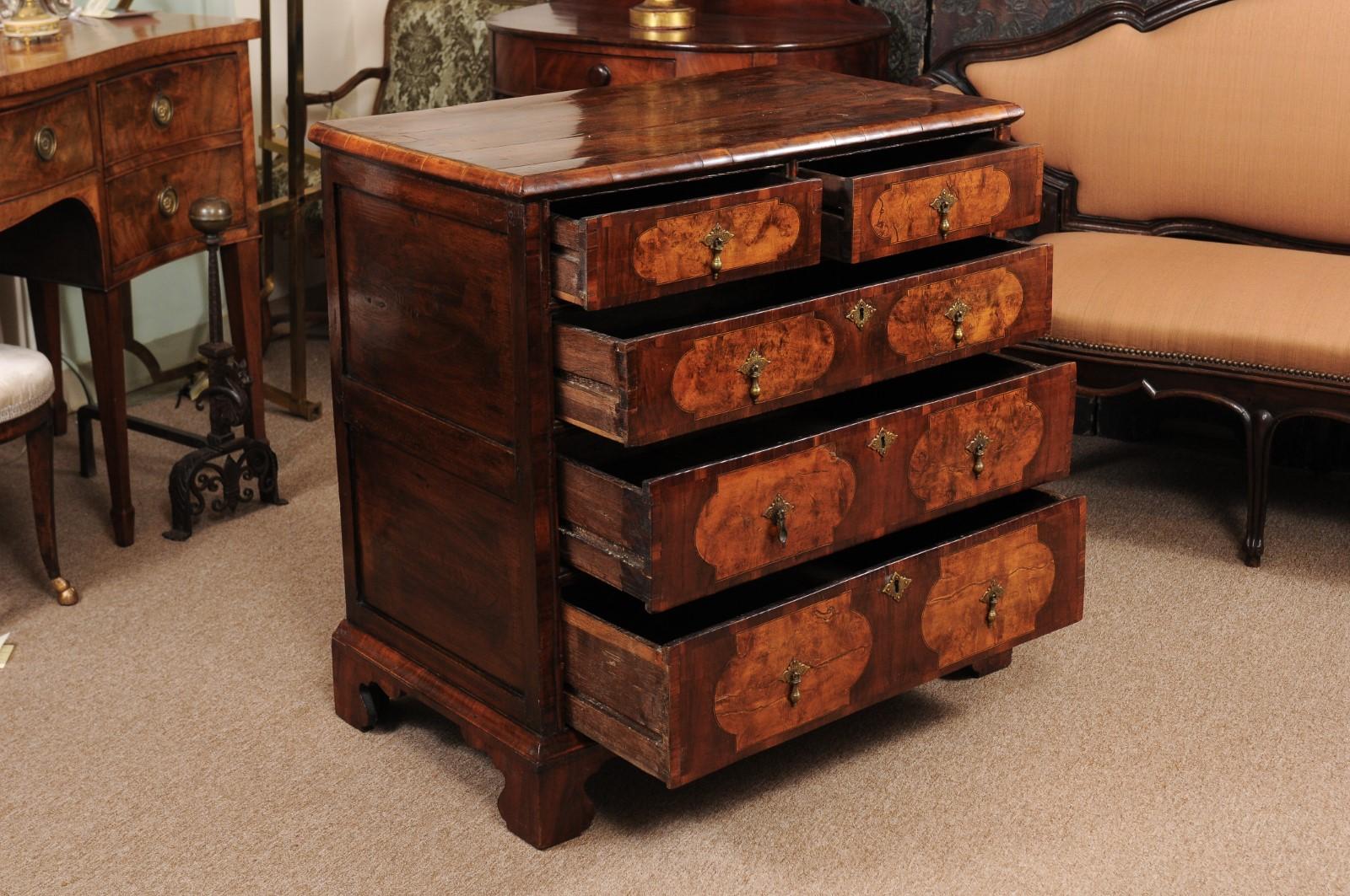 Inlay William & Mary Burled Walnut Chest, Early 18th Century