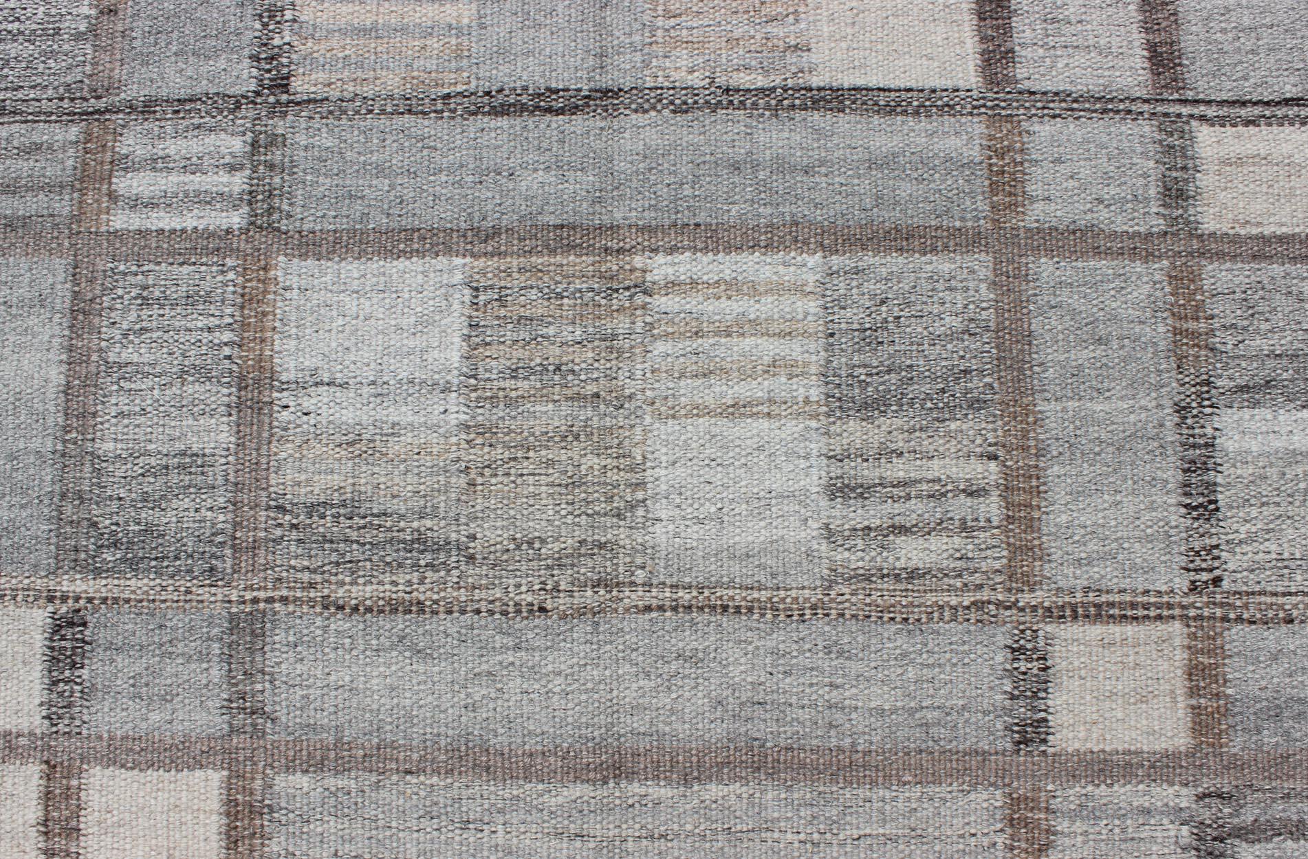 Hand-Woven Geometric Stripe Block Modern Scandinavian Flat-Weave Design Rug in Gray Tones For Sale