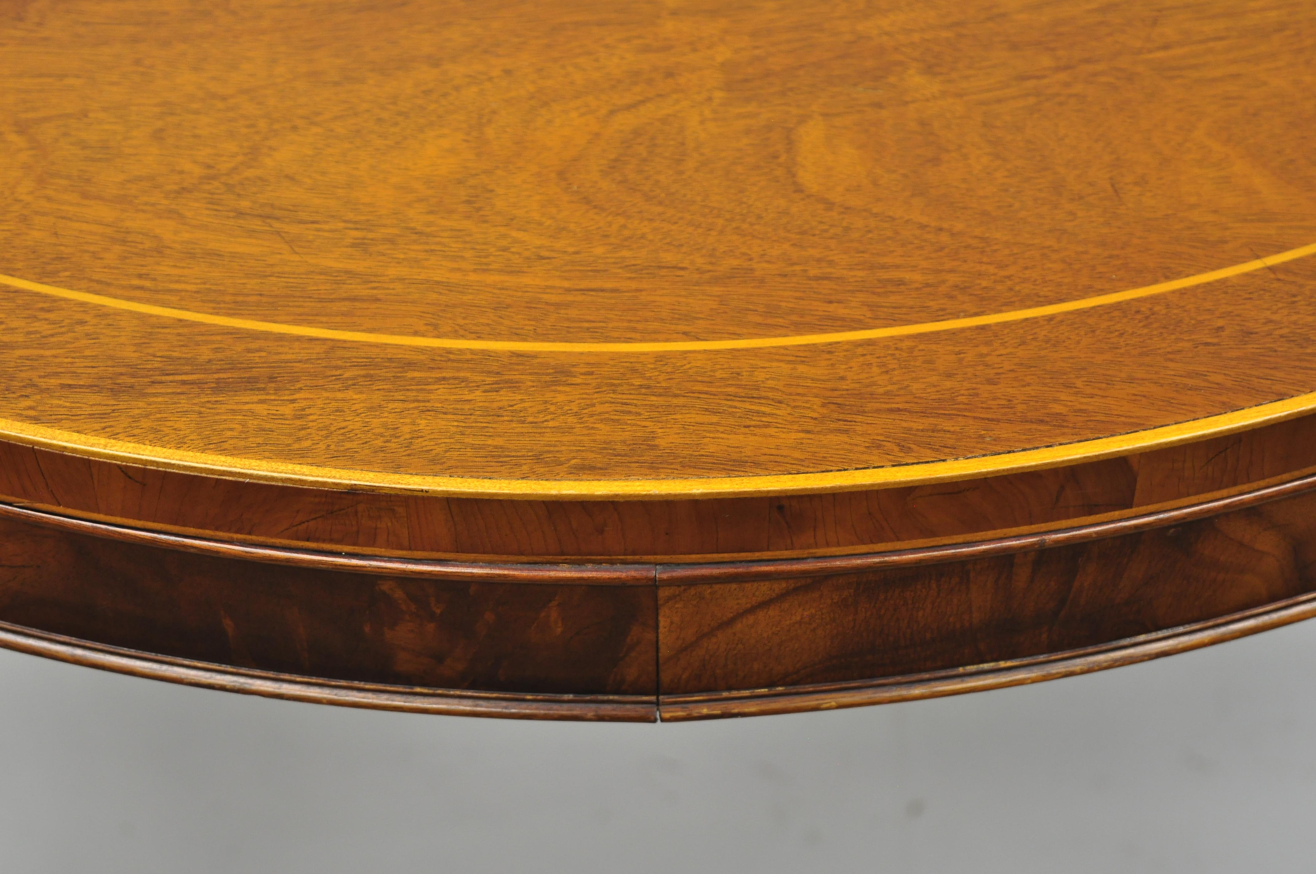 Mid-20th Century Drexel Wallace Nutting Round Flame Mahogany Inlaid Dining Room Table