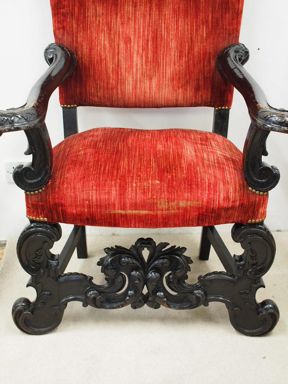 Pair of Italian 19th Century Ebonised Armchairs For Sale 2
