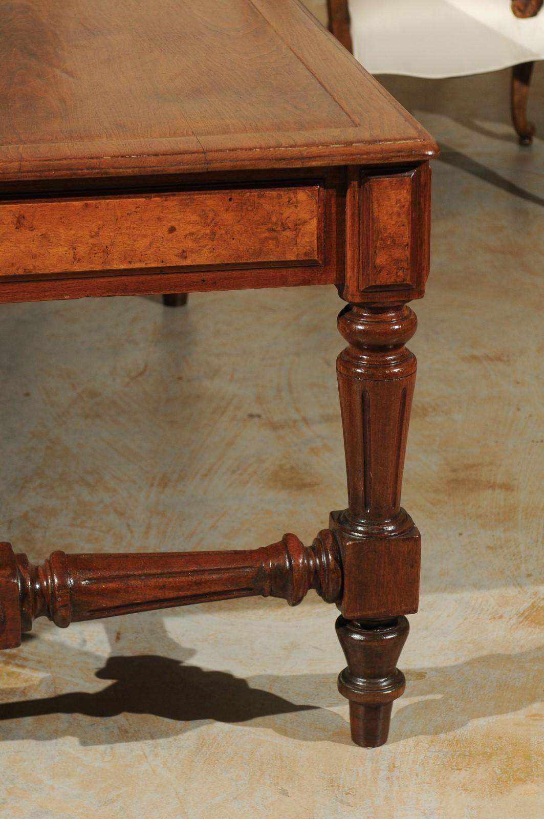 19th Century American Walnut Partners Desk with Six Drawers and Turned Legs 4