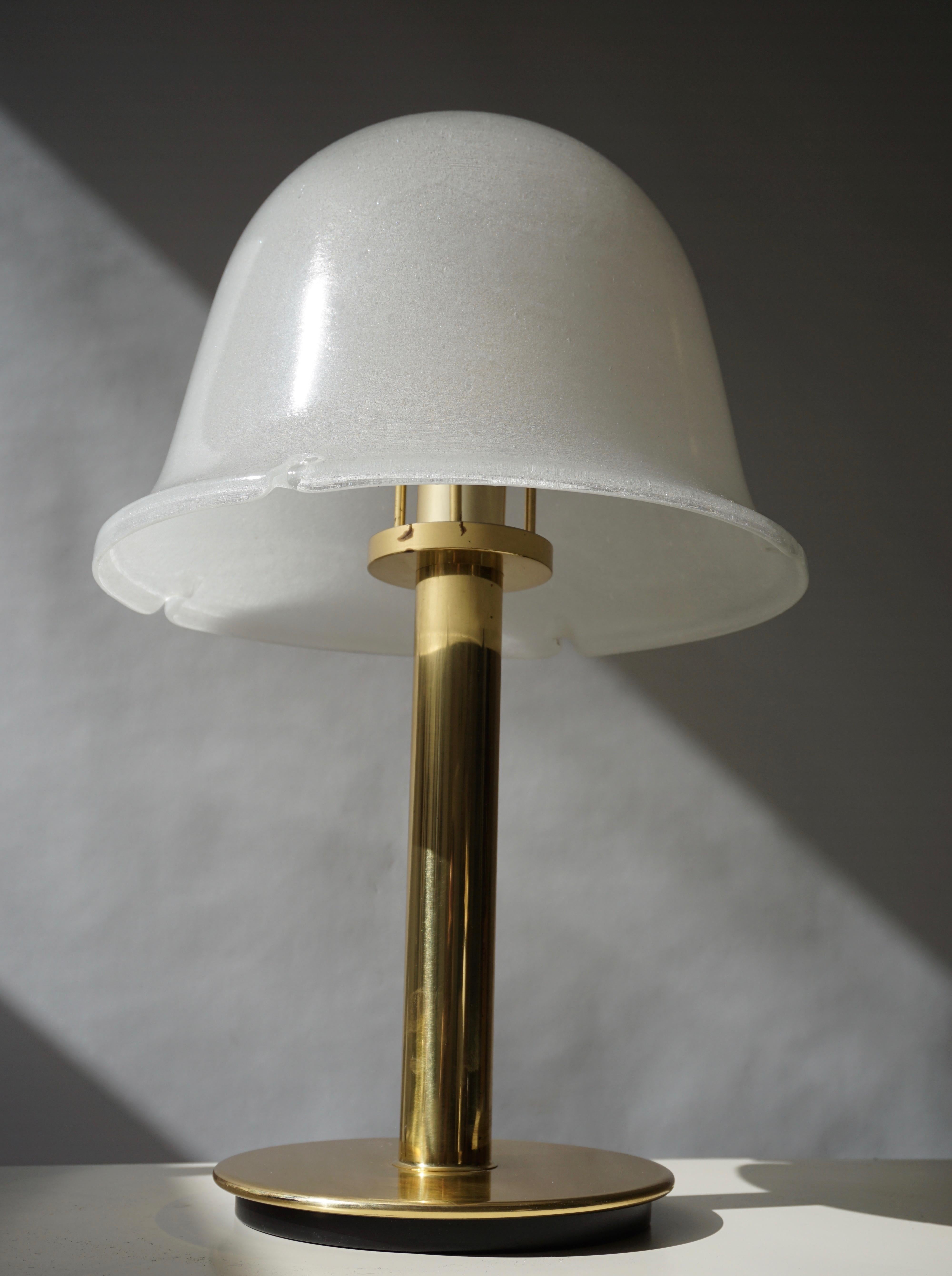 Table Lamp in Murano Glass and Brass For Sale 2