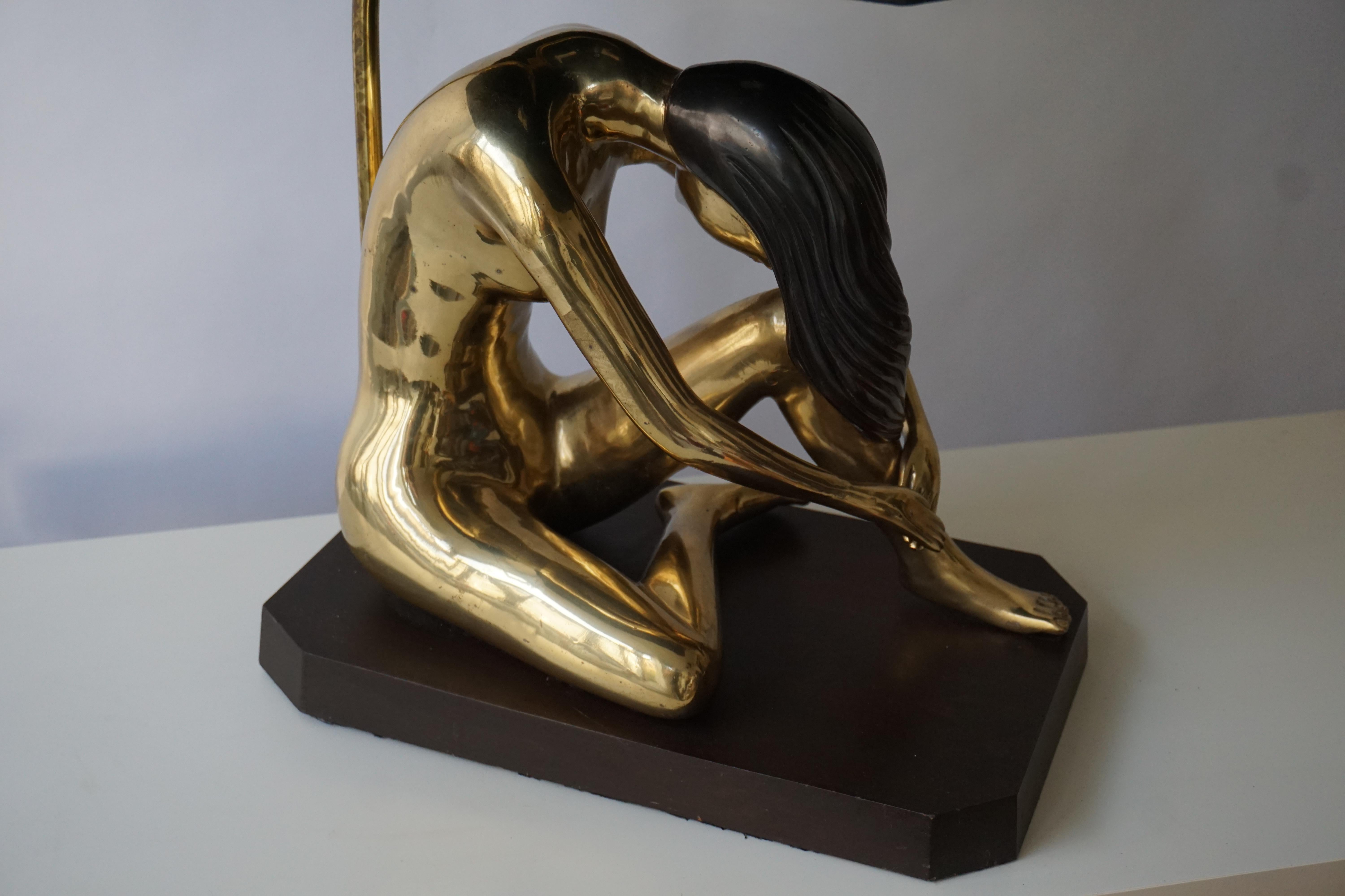 Sculptural Female Nude Lamp 1