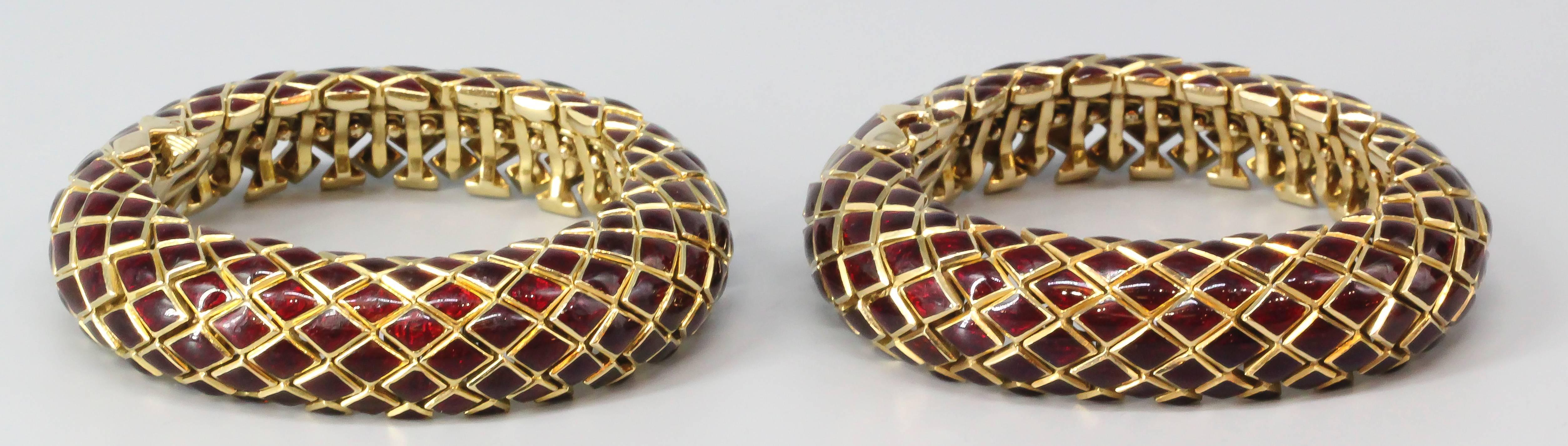 David Webb Pair of Enamel Gold Snake Link Bracelets For Sale 1