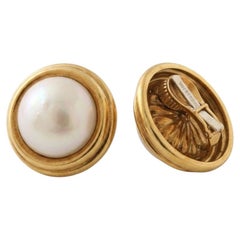 David Webb Pearl 18k Yellow Gold Clip-on Earrings
