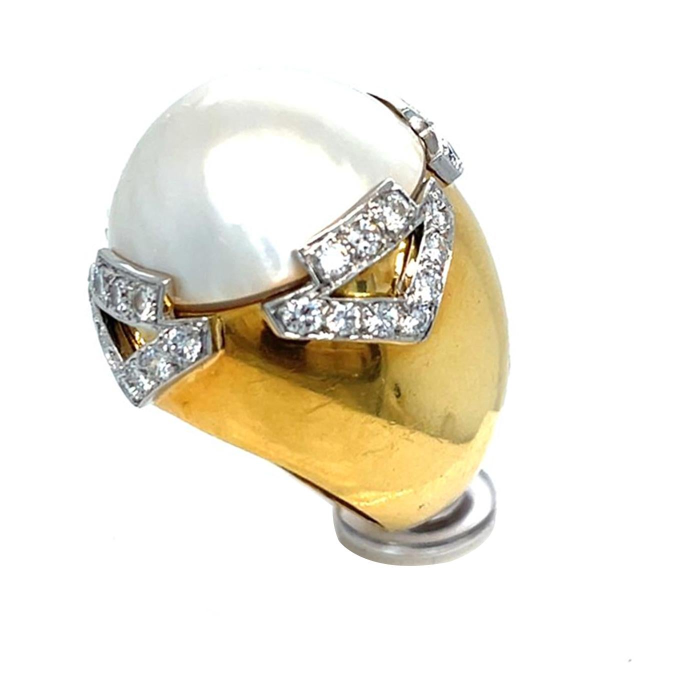 David Webb Pearl 3.10ct Round Cut Diamond Pave 18K Gold & Platinum Vintage Ring For Sale 8