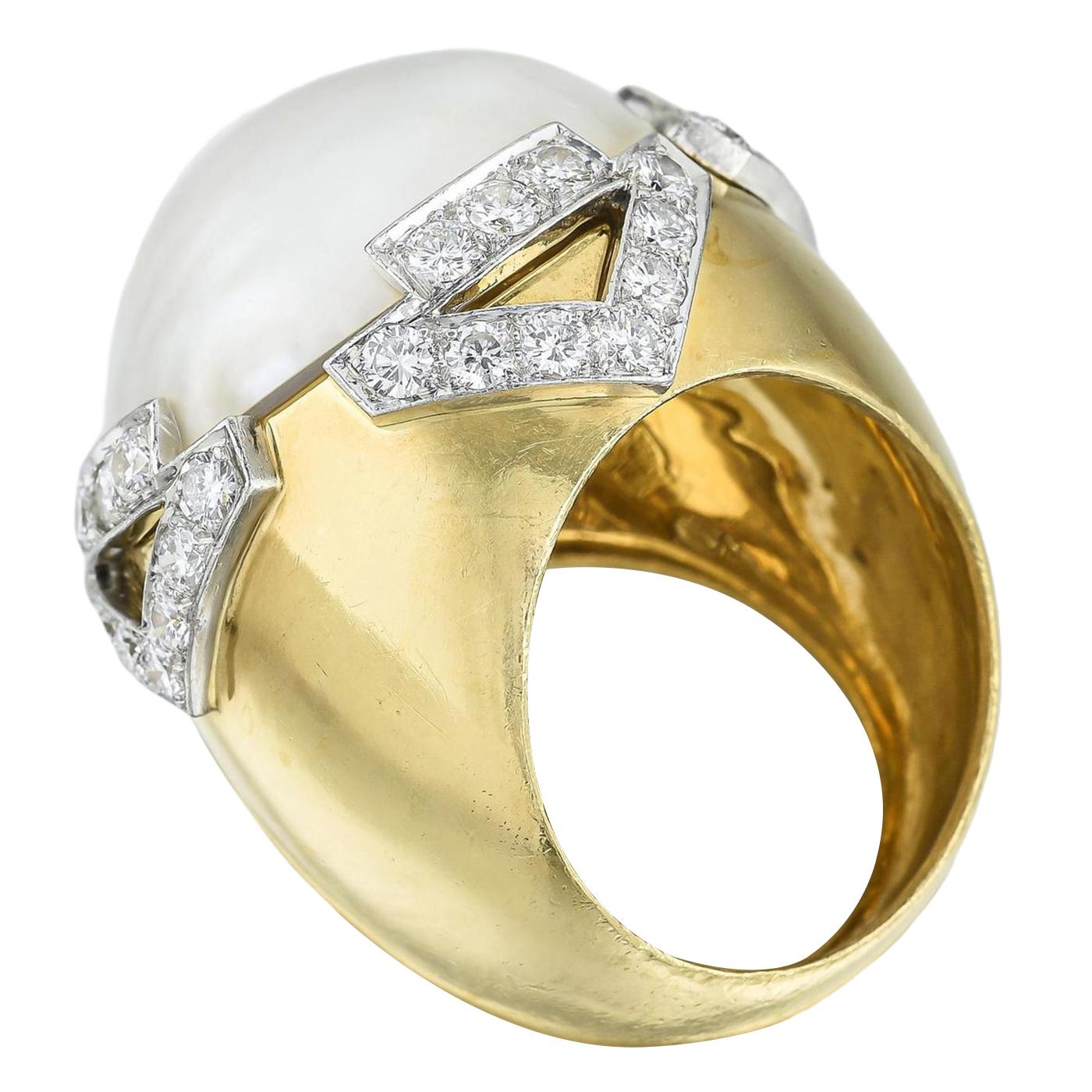 Modernist David Webb Pearl 3.10ct Round Cut Diamond Pave 18K Gold & Platinum Vintage Ring For Sale