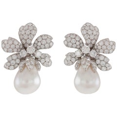 David Webb South Sea Pearl Earrings with Diamonds