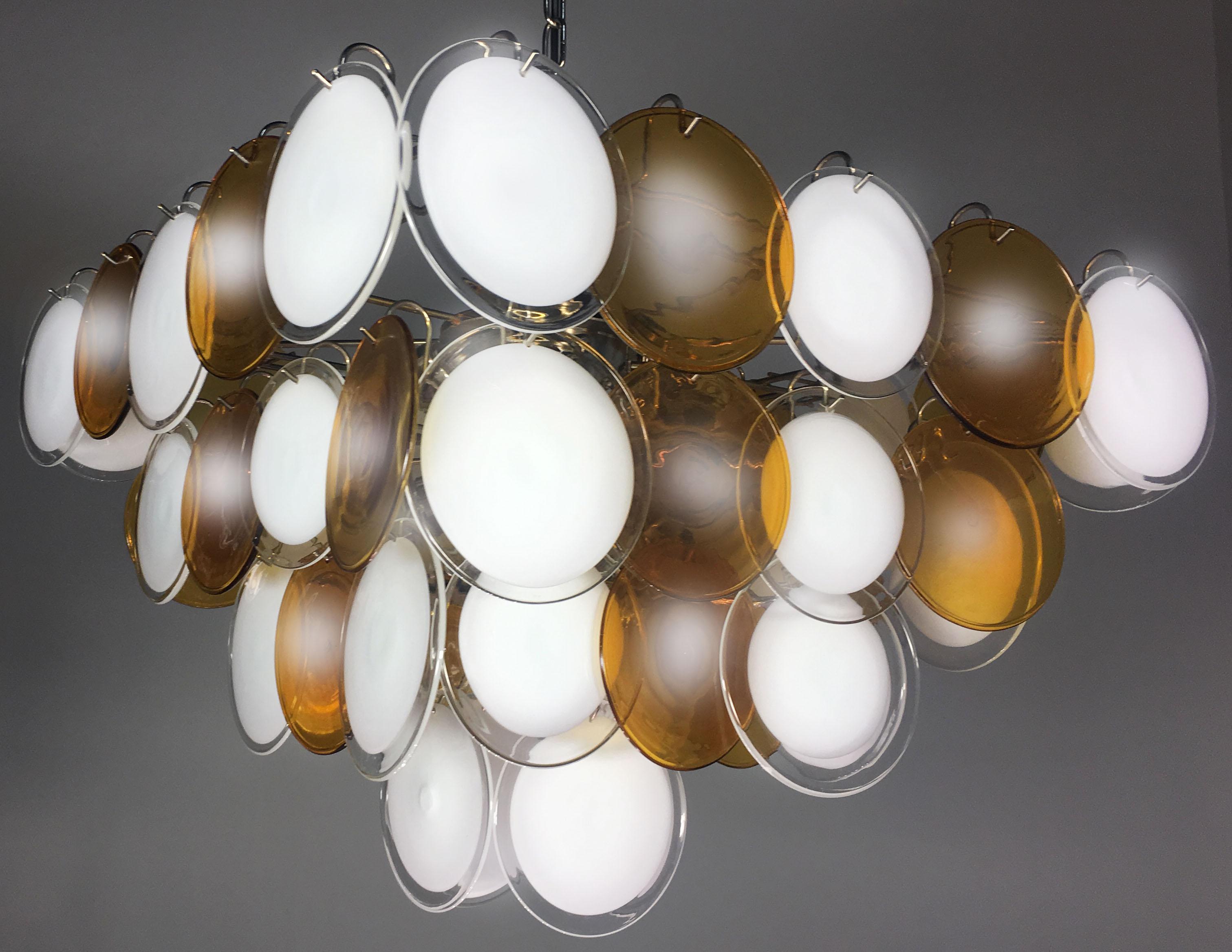 Italian Disc Chandelier by Vistosi, Murano, 1970s In Excellent Condition In Budapest, HU