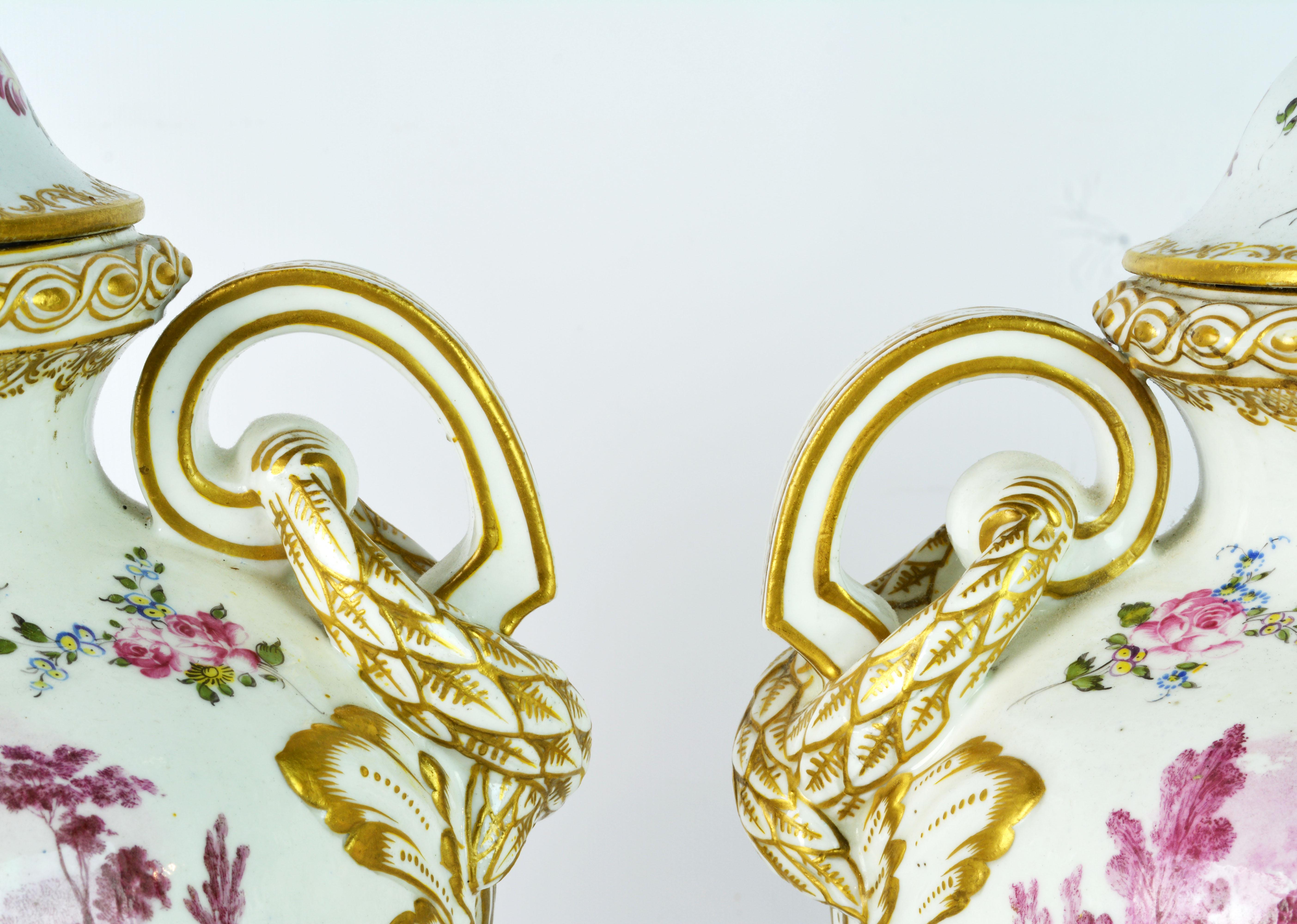 Hand-Painted Pair of 19th Century French Old Paris Puce Camaieu Decorated Urns & Table Lamps