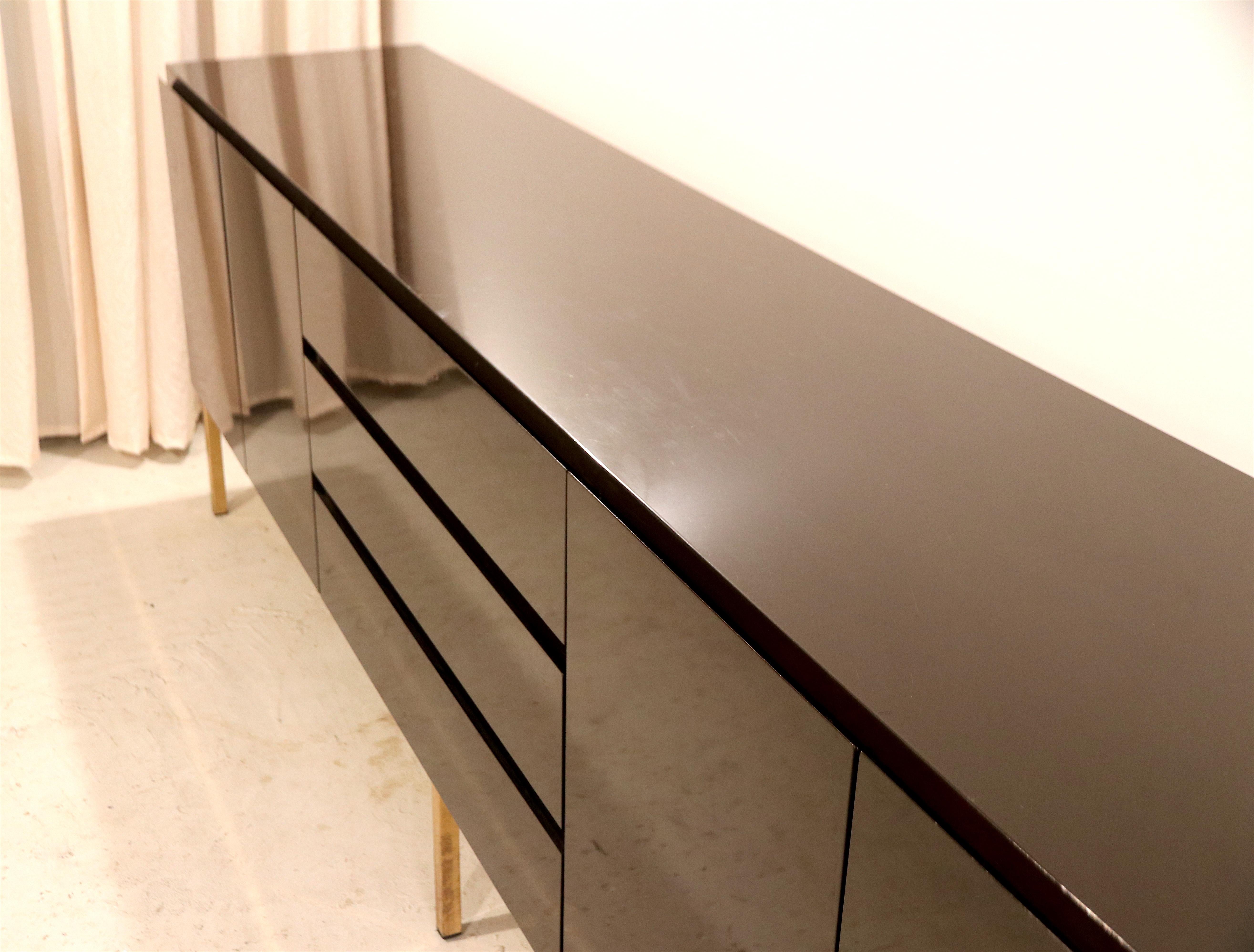 High Gloss Lacquered Credenza Sideboard by Jean Claude Mahey for Roche Bobois For Sale 1