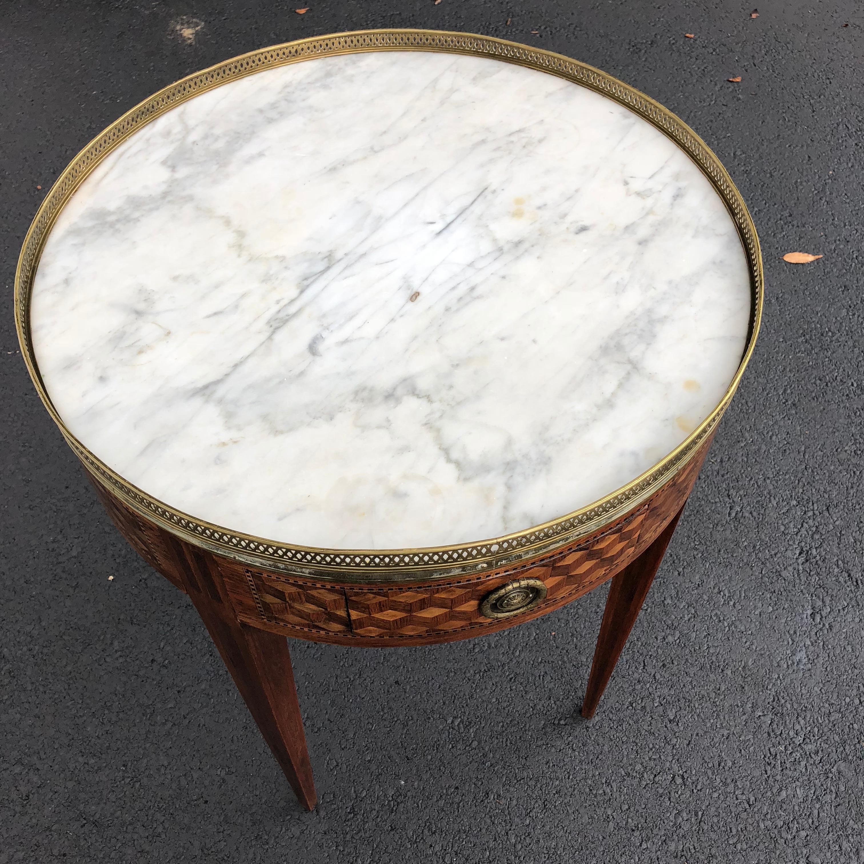 Early 19th Century Louis XVI French Marquetry Bouillotte Table White Marple Top 7