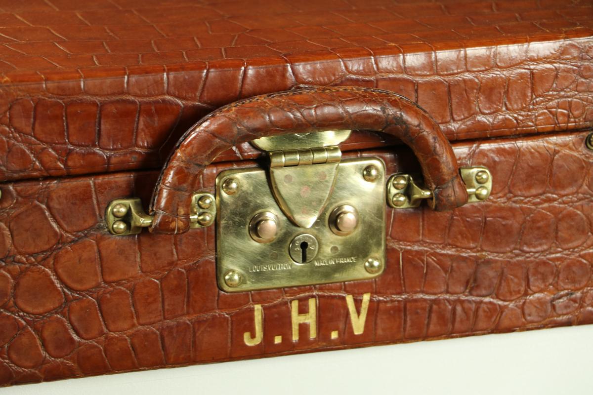 Personal Suitcase of Josette Henry-Vuitton, wife of Henry-Louis Vuitton For Sale 3