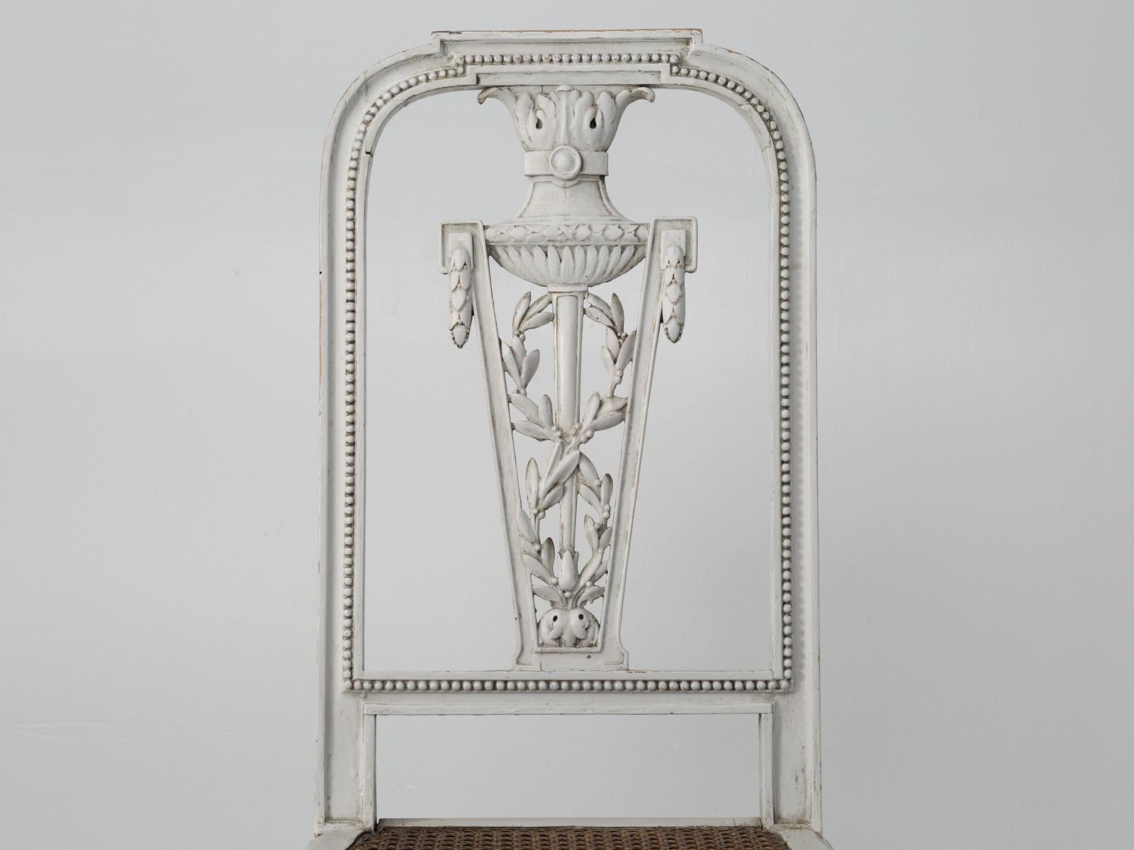 Antiker französischer Louis XVI-Stil-Schminktisch, passender Stuhl, Original grau lackiert 6