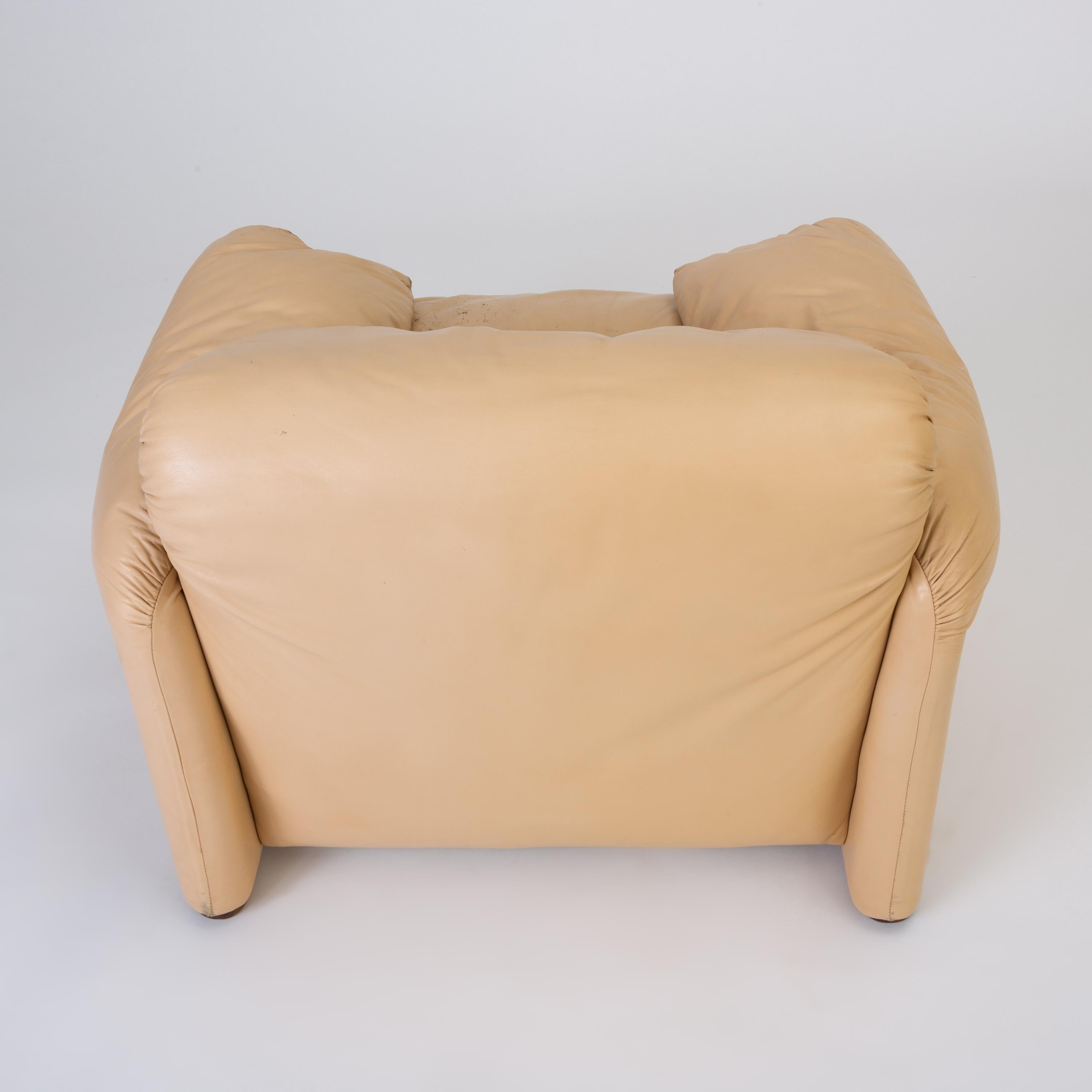 Leather “Maralunga” Chair by Vico Magistretti for Cassina 9